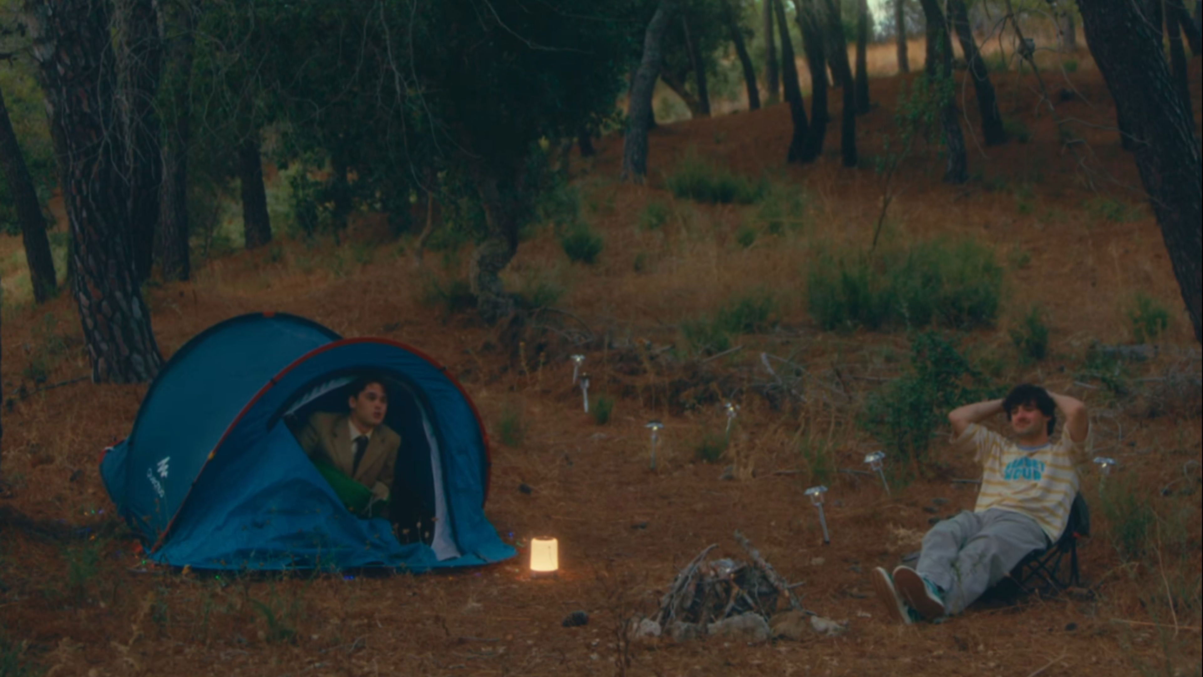 Backdrop for ¿Qué tengo que hacer con mi vida?