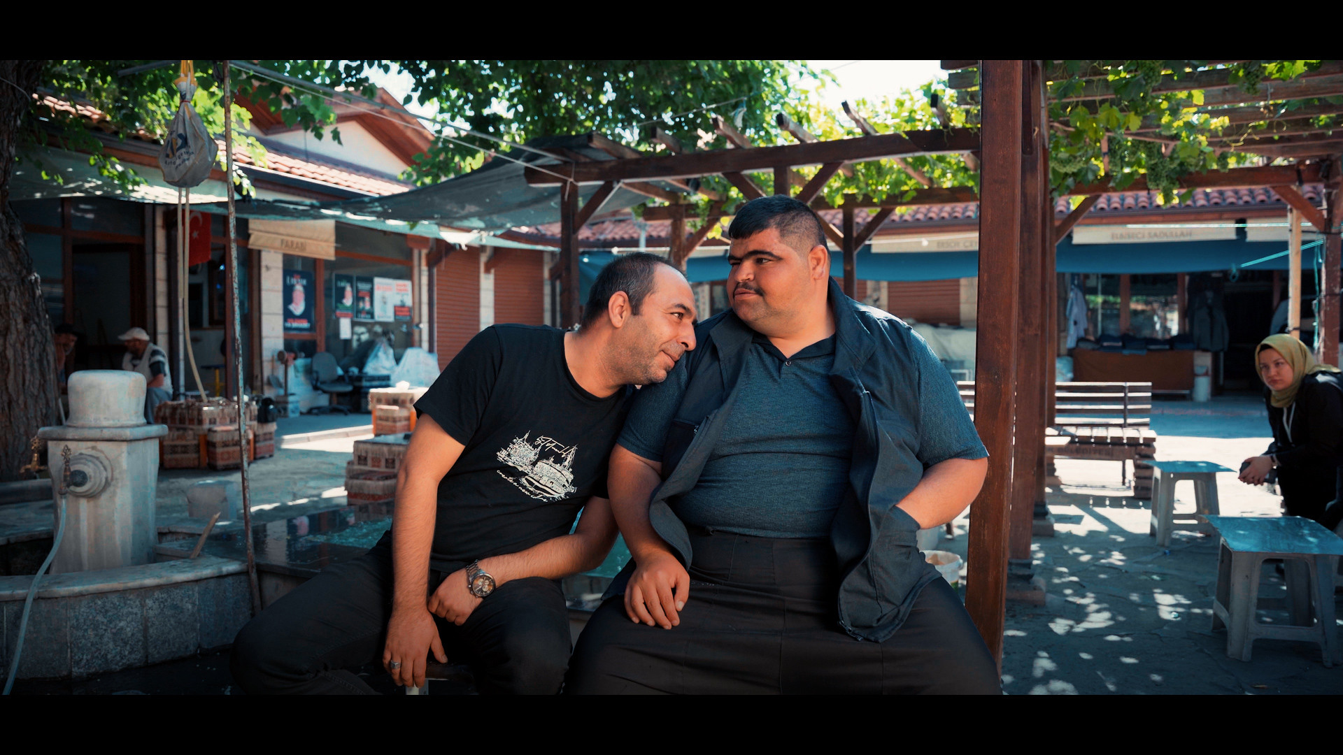 Backdrop for Majzoob Ramazan