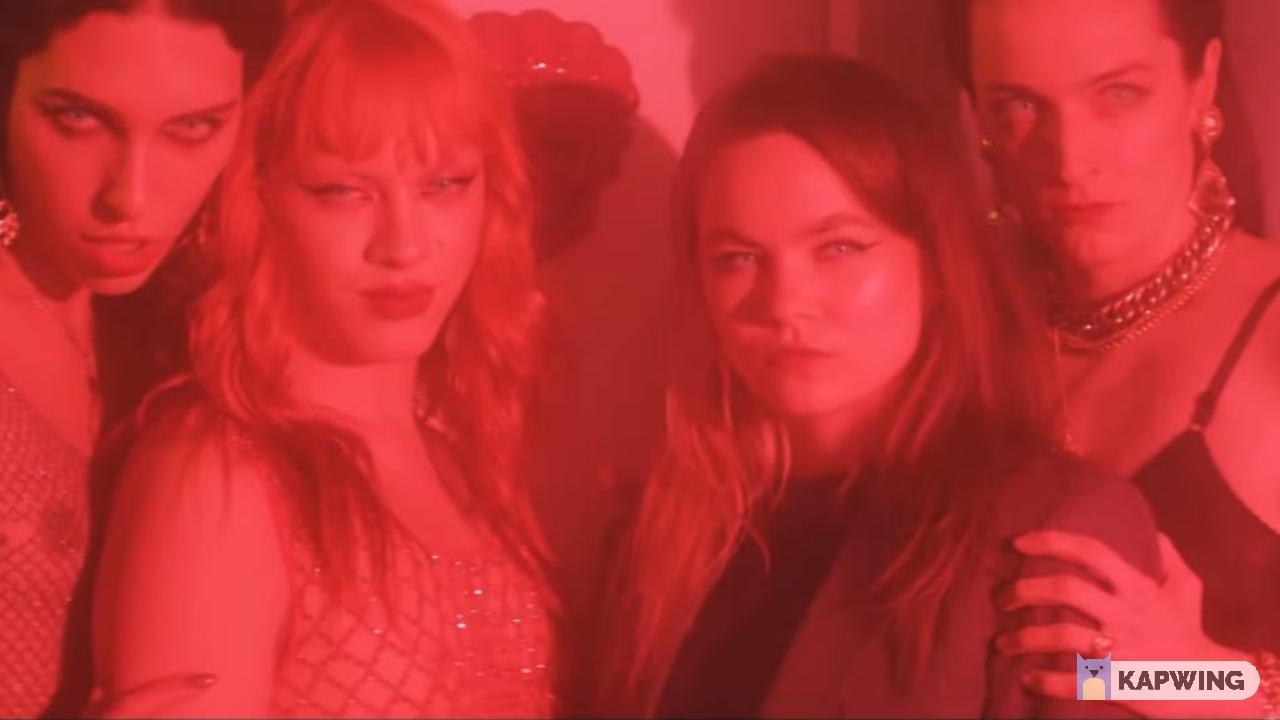 Backdrop for El sueño