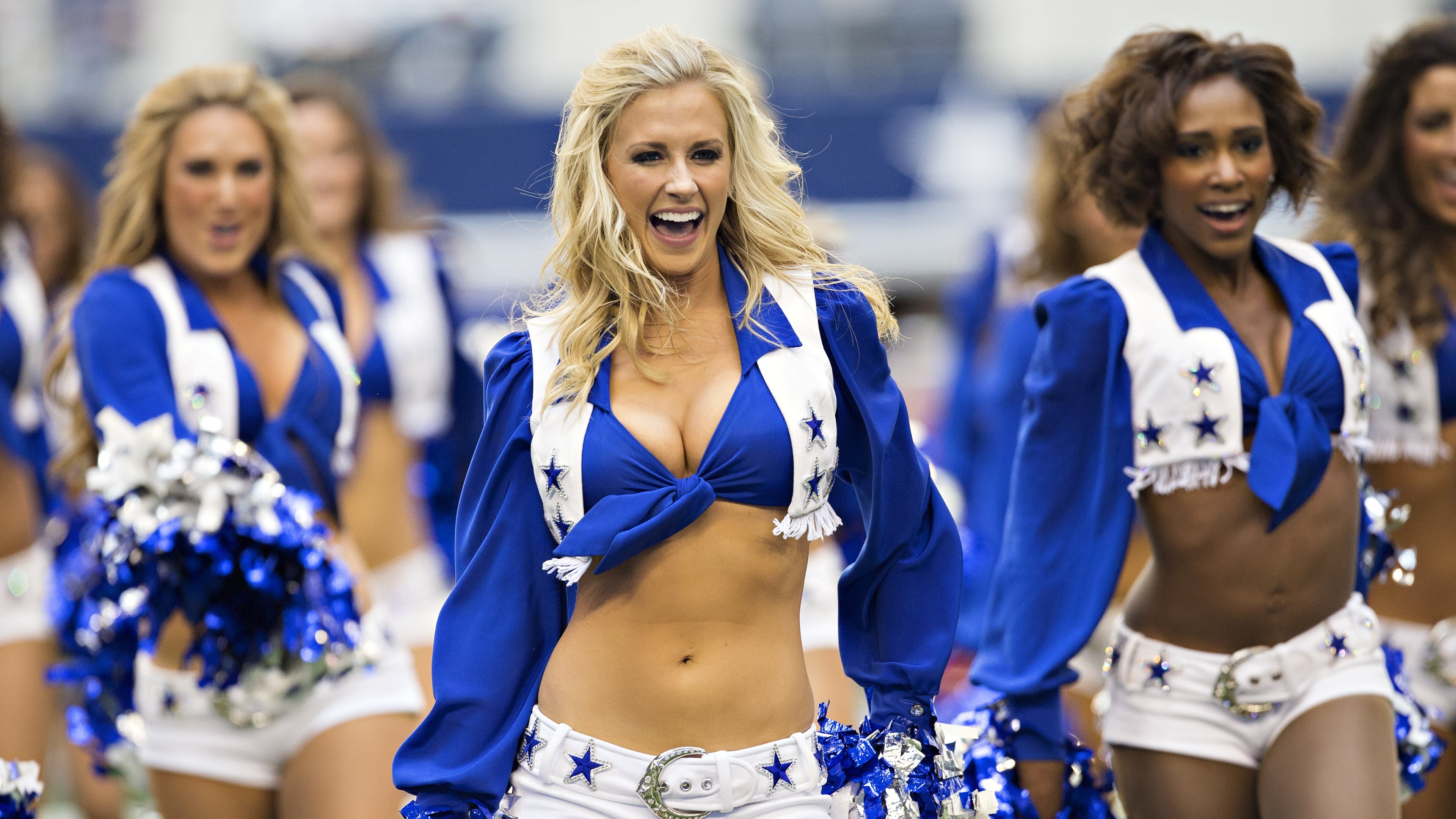 Backdrop for Dallas Cowboys Cheerleaders: Making the Team