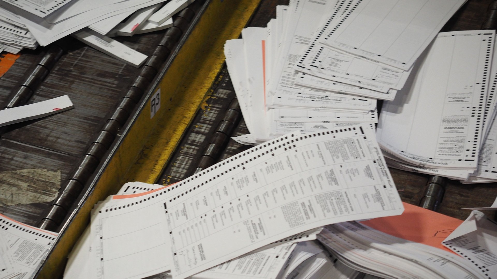 Backdrop for Kill Chain: The Cyber War on America's Elections