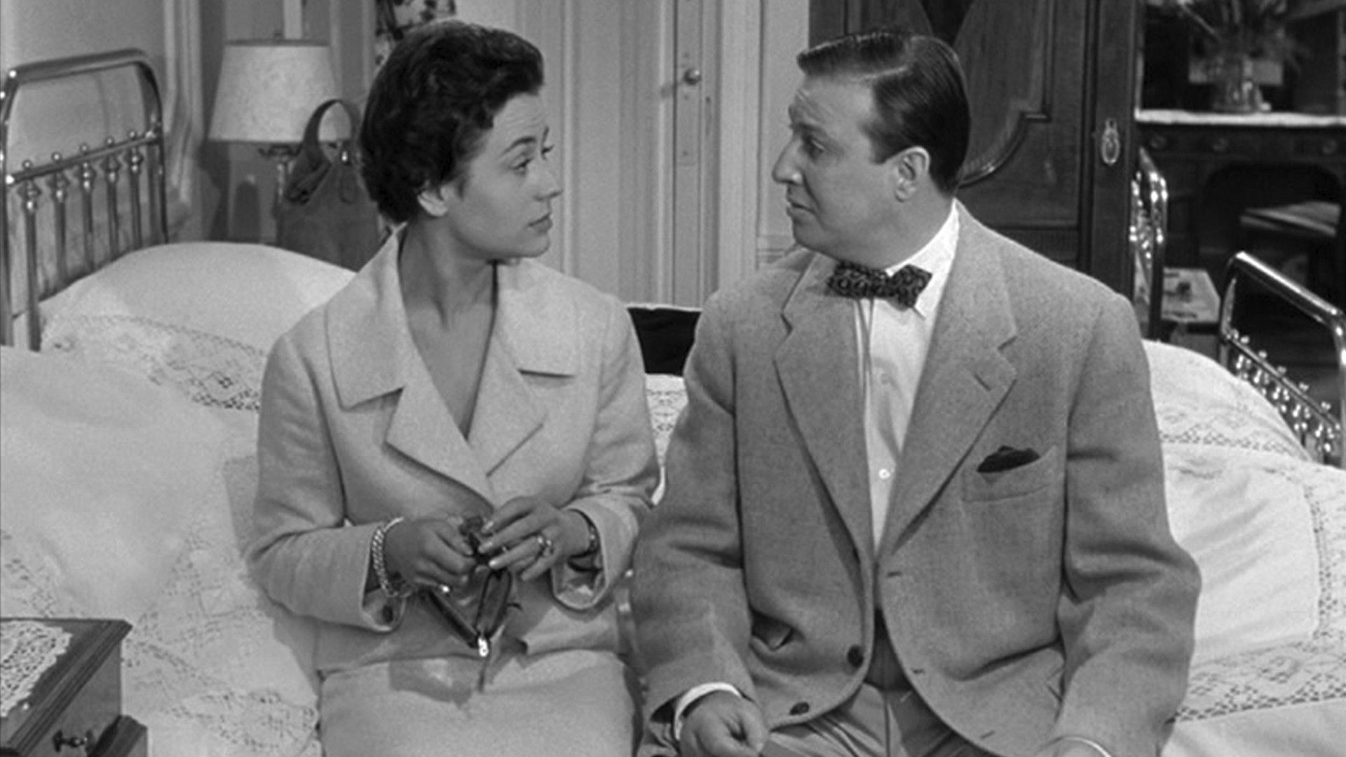 Backdrop for L'Homme aux clés d'or