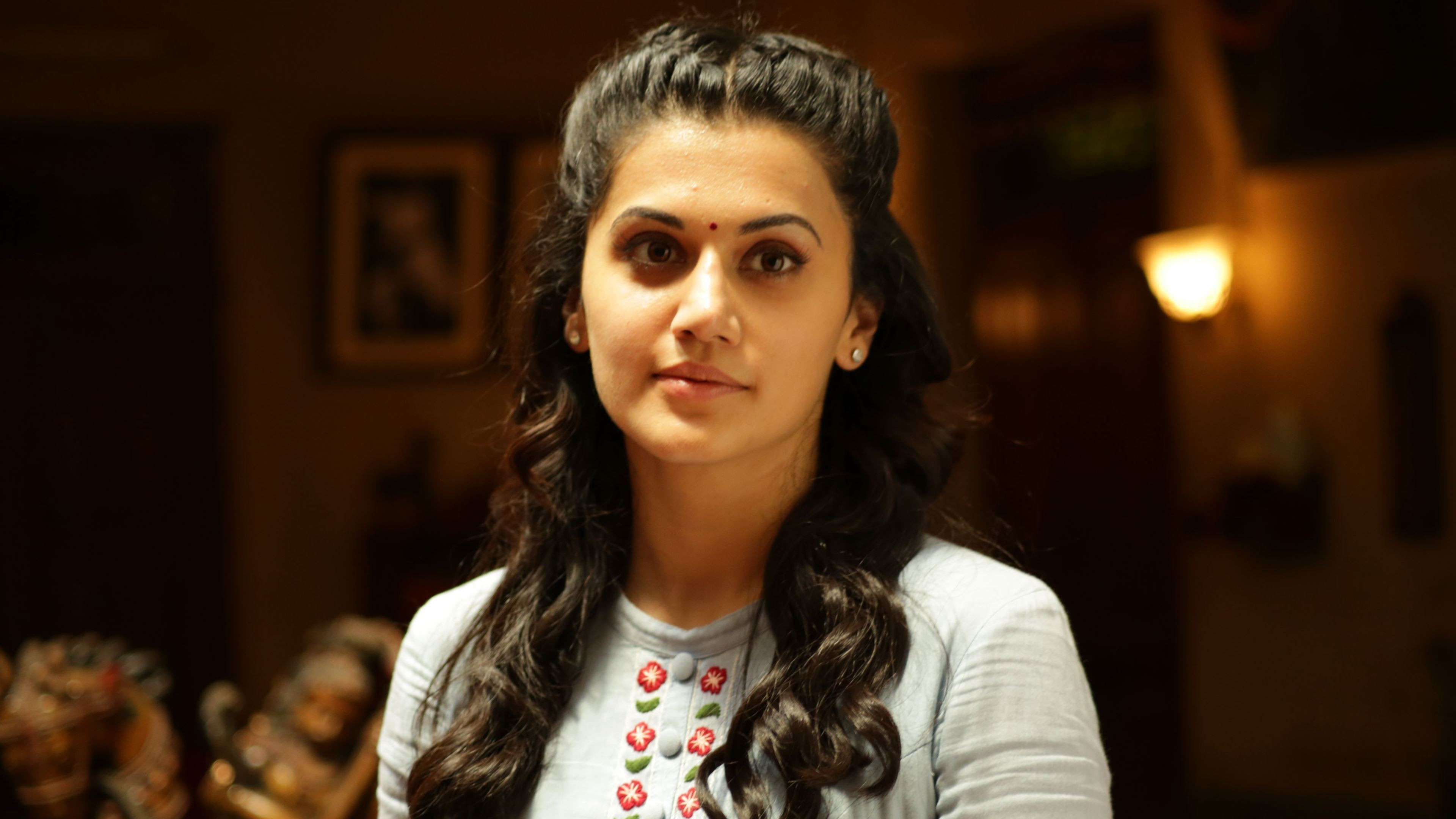 Backdrop for Anando Brahma