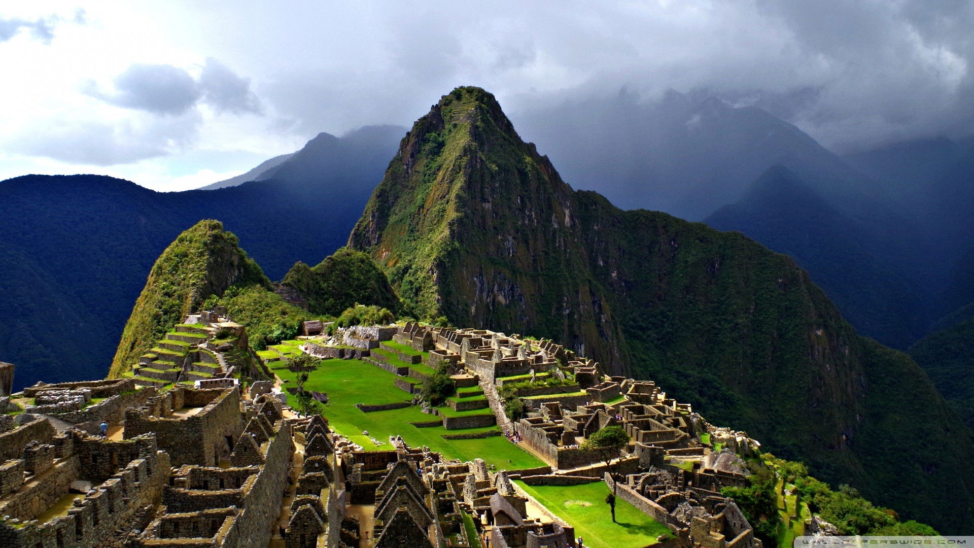 Backdrop for Journey of Faith: The New World