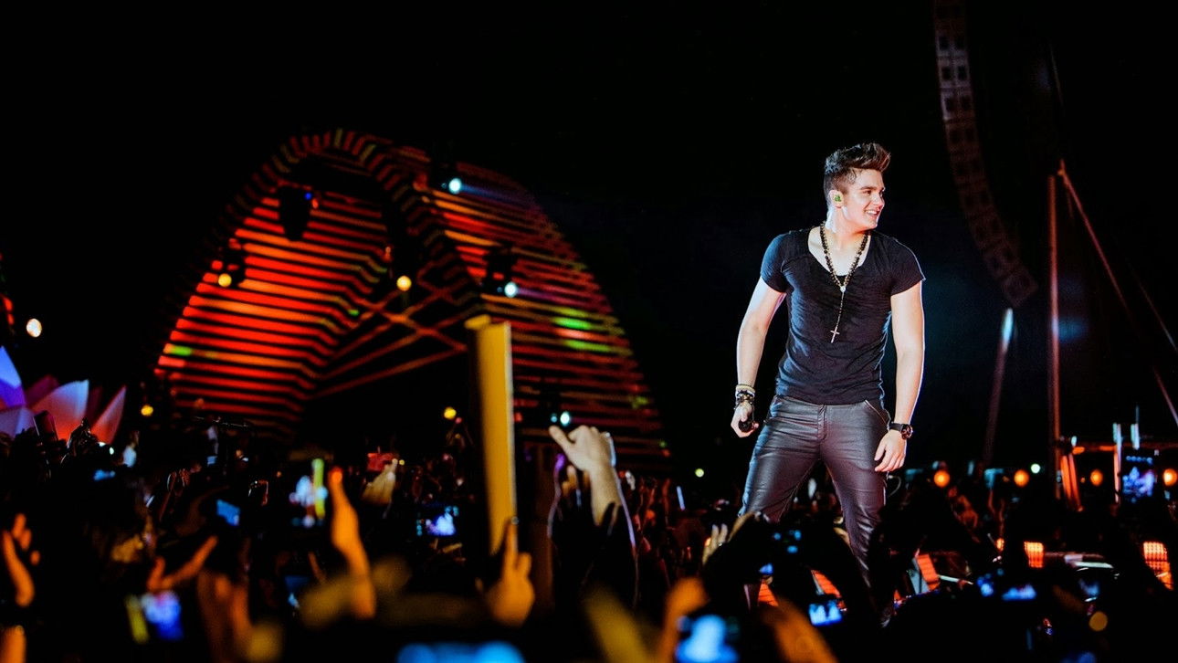 Backdrop for Luan Santana: O Nosso Tempo é Hoje