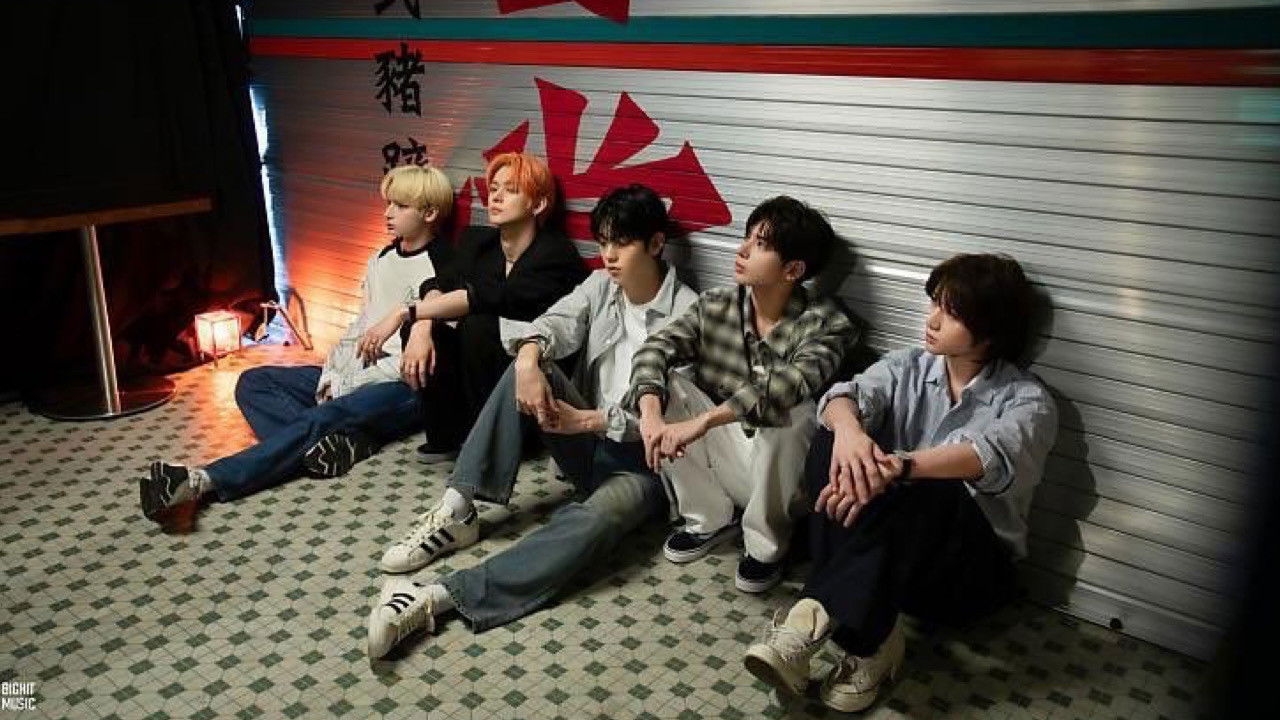 Backdrop for TOMORROW X TOGETHER 'NUANCE' 2024 SEASON'S GREETINGS