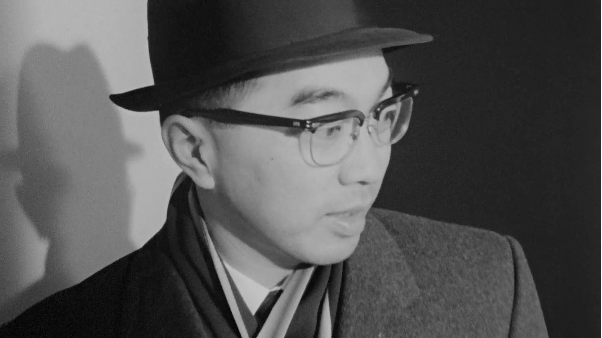 Backdrop for Bird of Passage