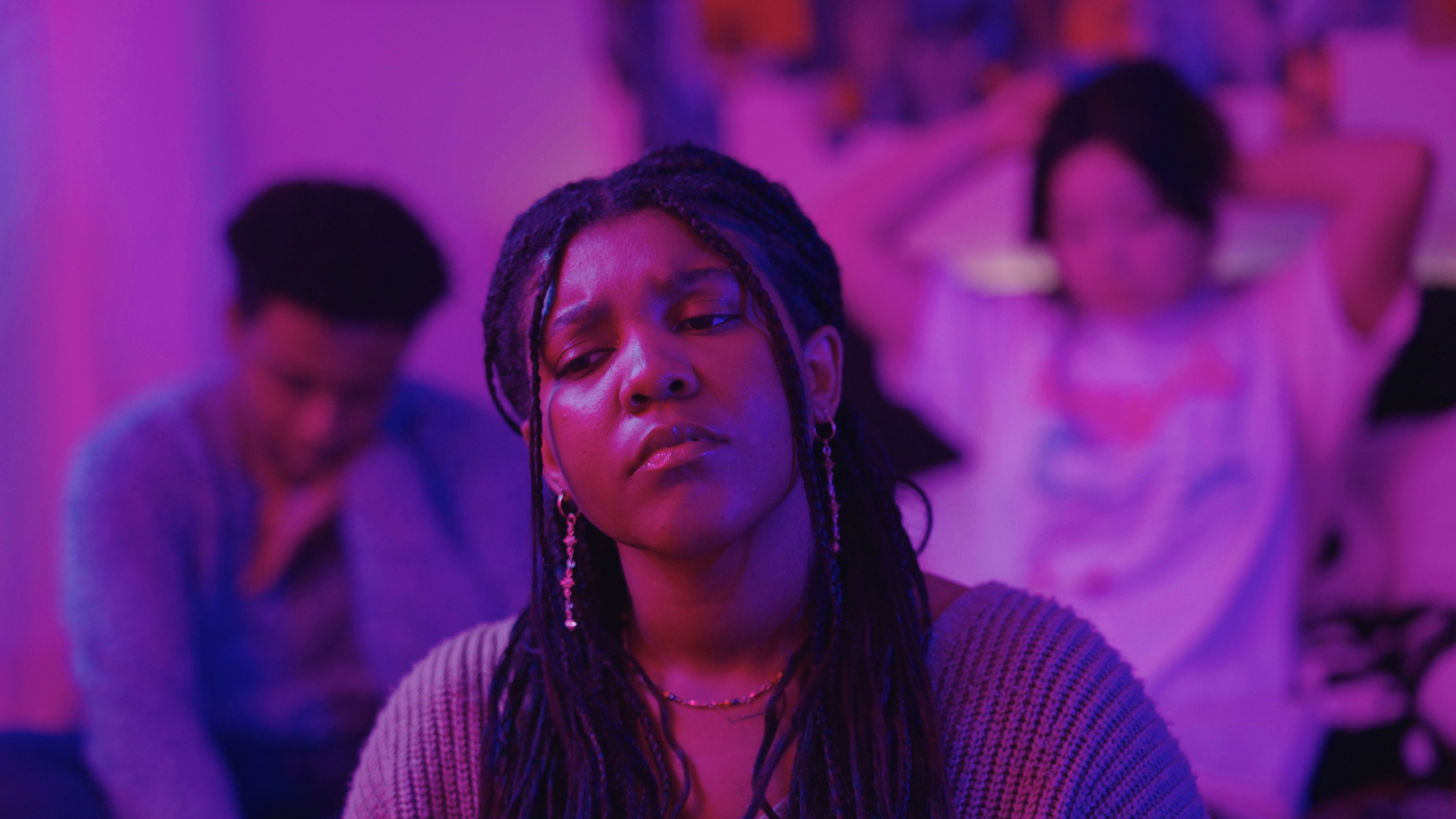 Backdrop for Delusionally, Ari