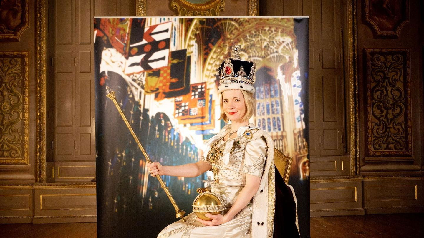 Backdrop for Lucy Worsley's Royal Photo Album