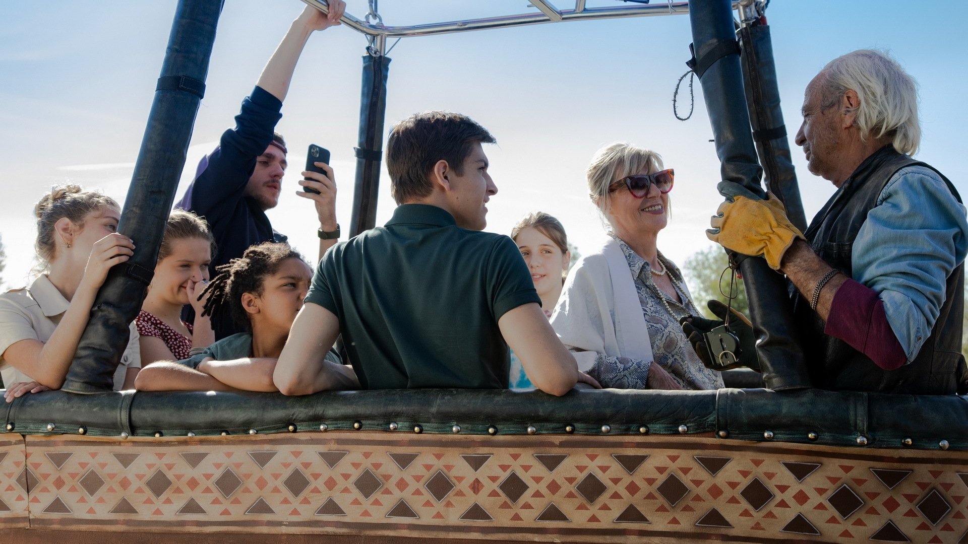 Backdrop for When Granny Meets Grandpa