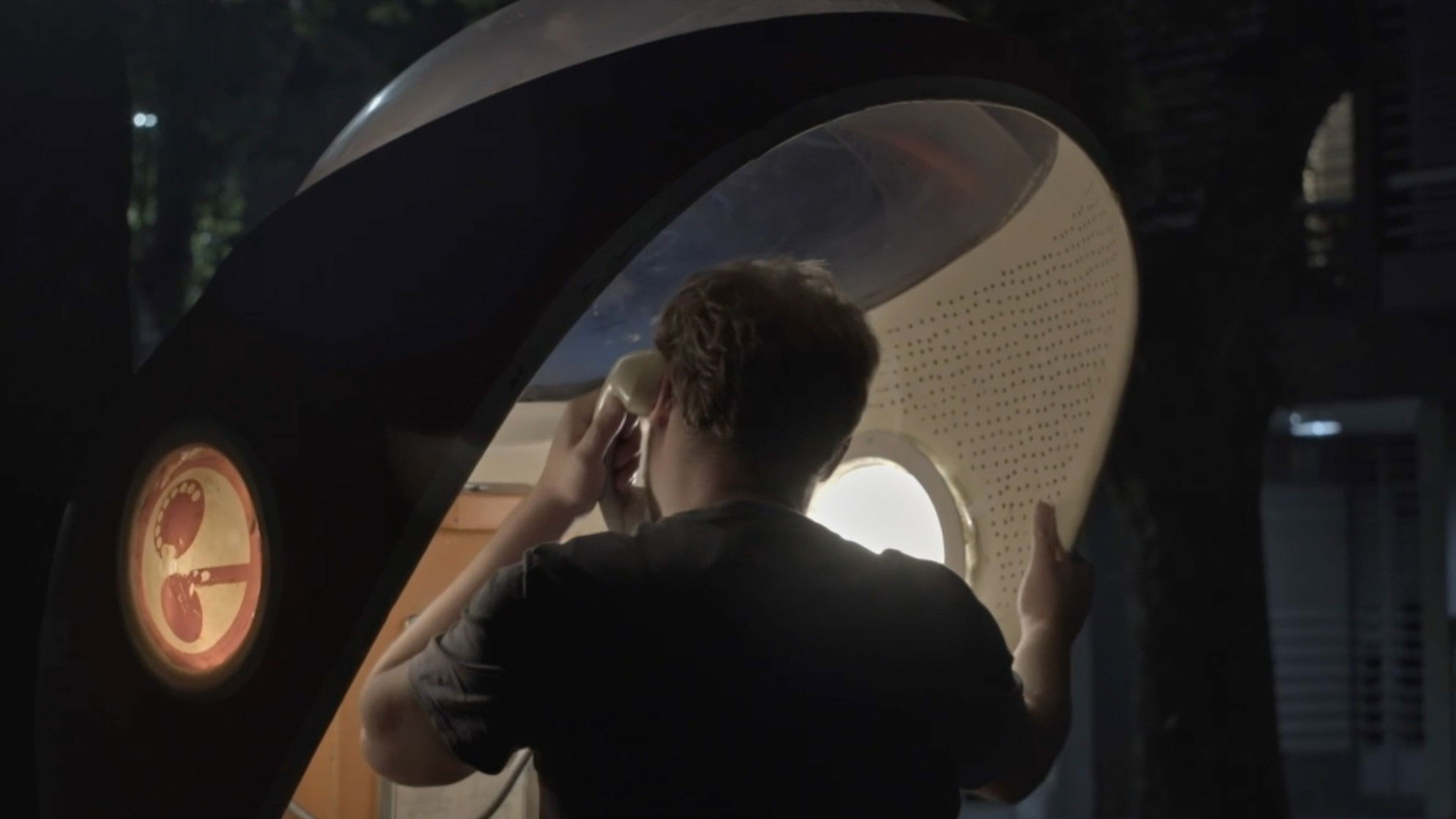 Backdrop for Si estas despierta ahora