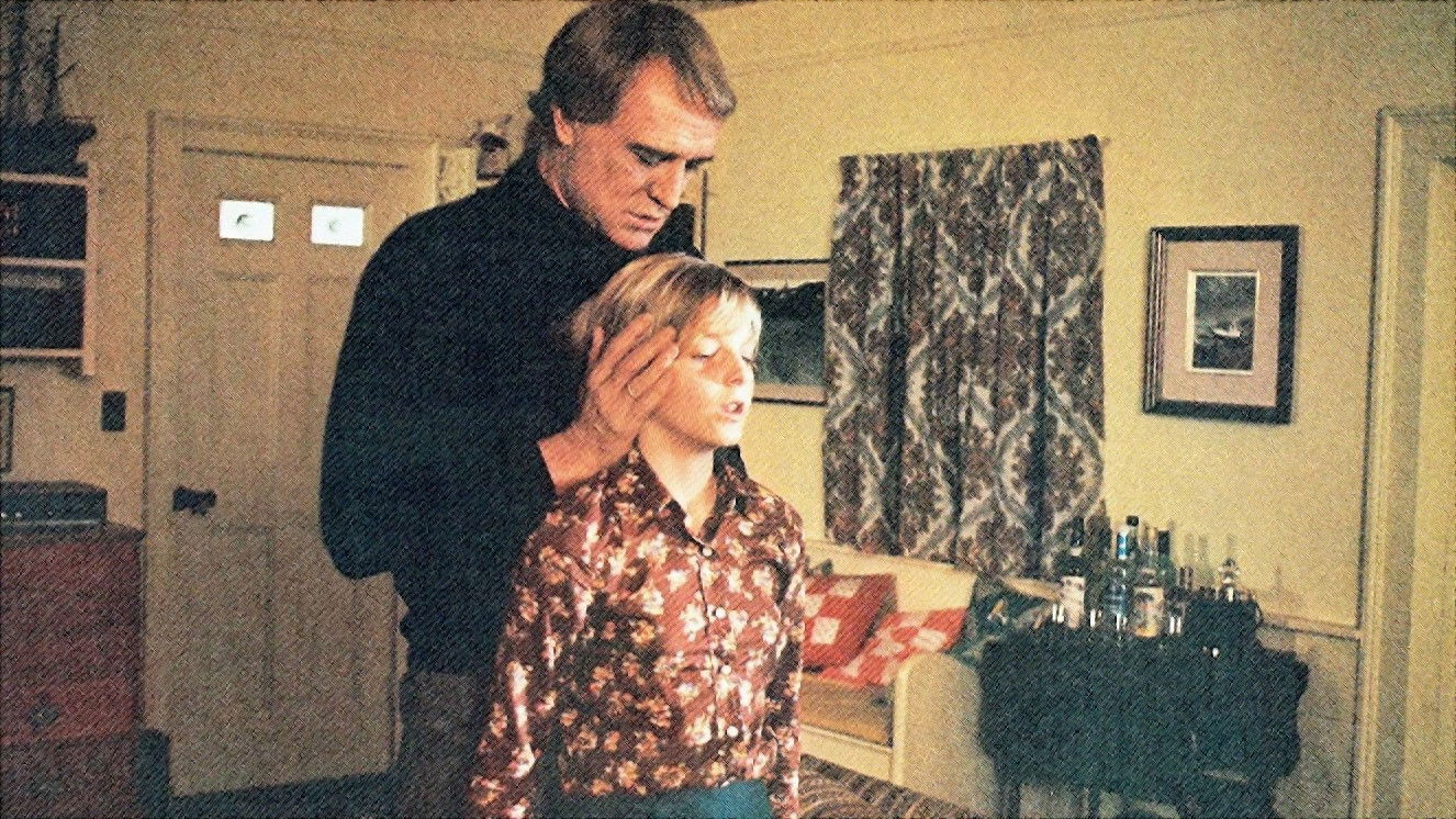 Backdrop for Echoes of a Summer