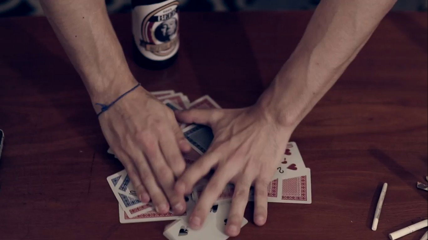 Backdrop for Momentos de Tensão