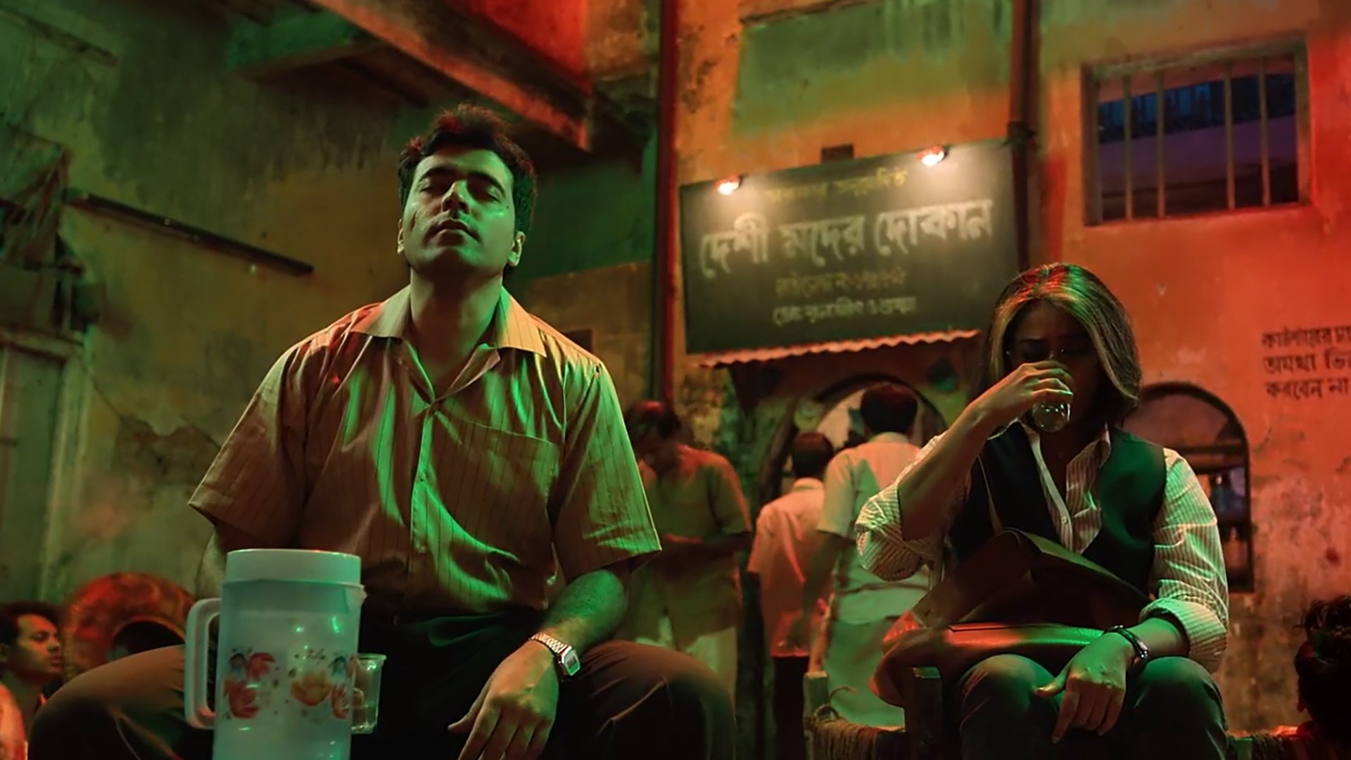 Backdrop for Shri Swapankumar-er Badami Hyena'r Kobole