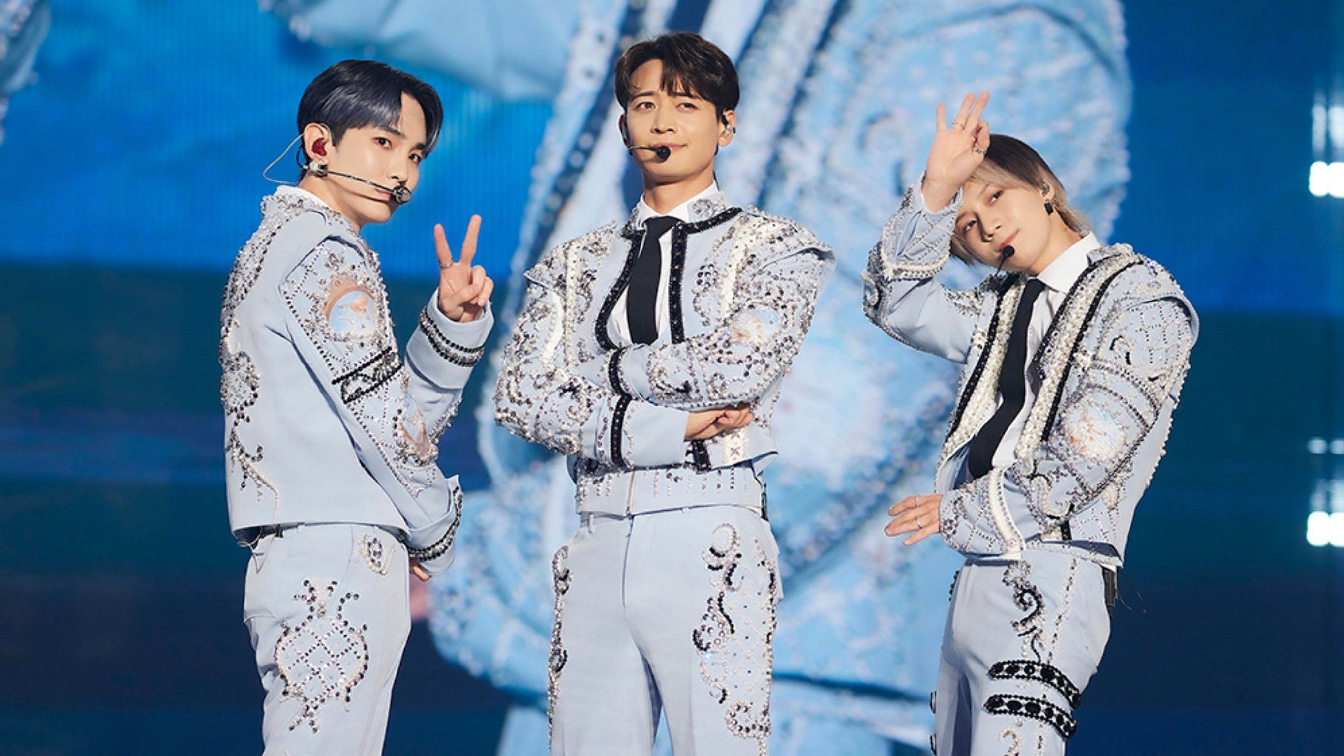 Backdrop for SHINee World VI: Perfect Illumination