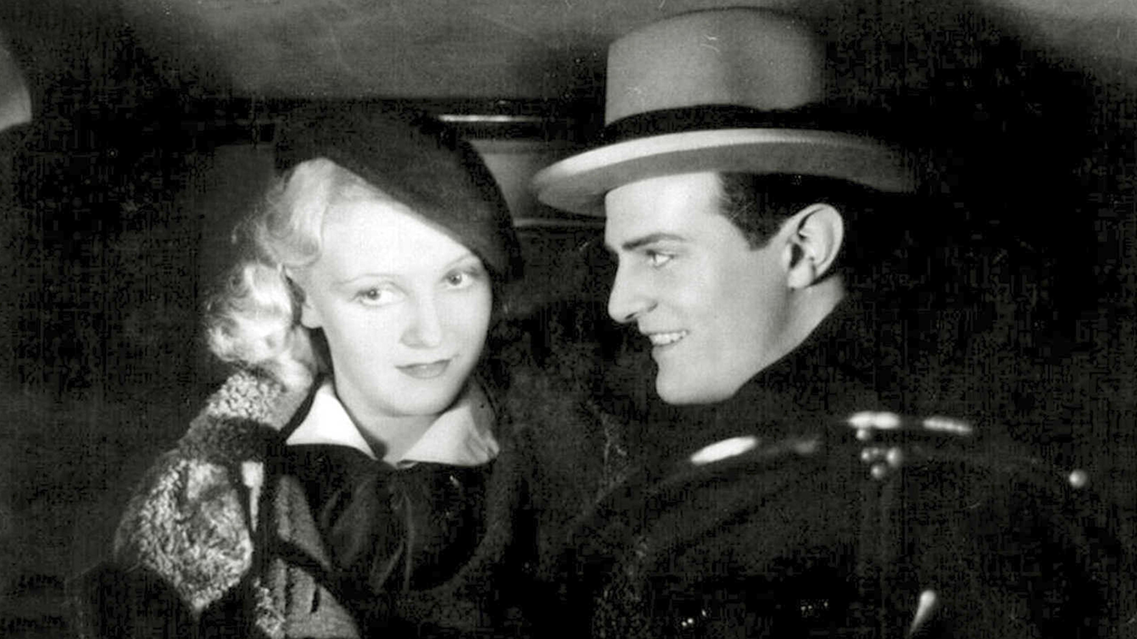 Backdrop for Vaimoke