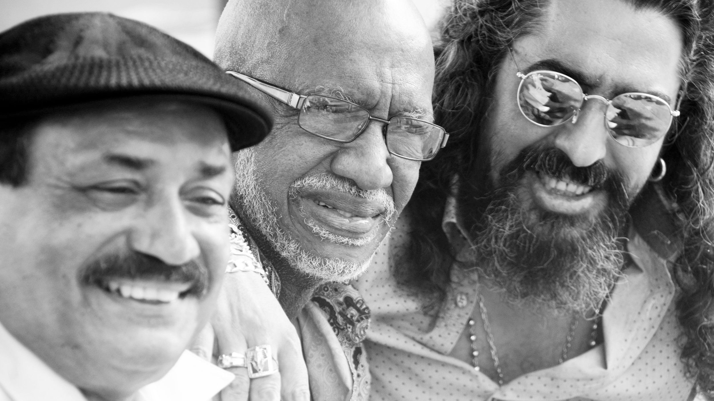 Backdrop for Indestructible: El alma de la salsa