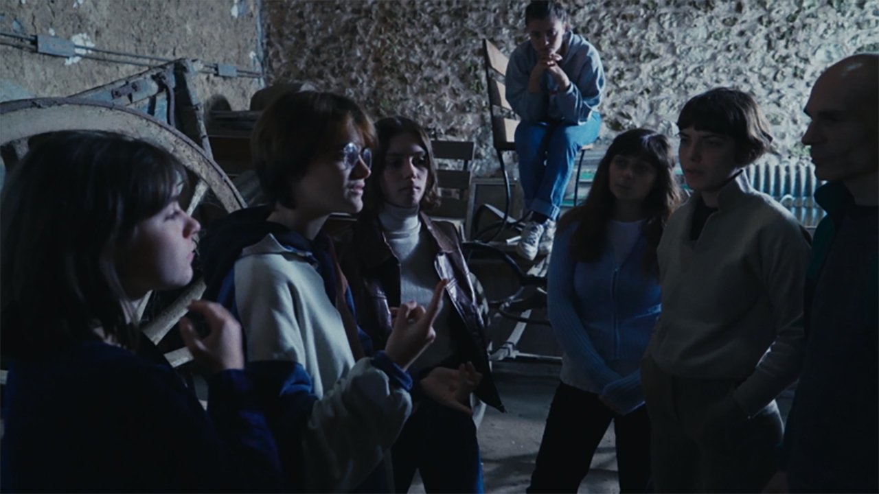 Backdrop for Nobody saw anything