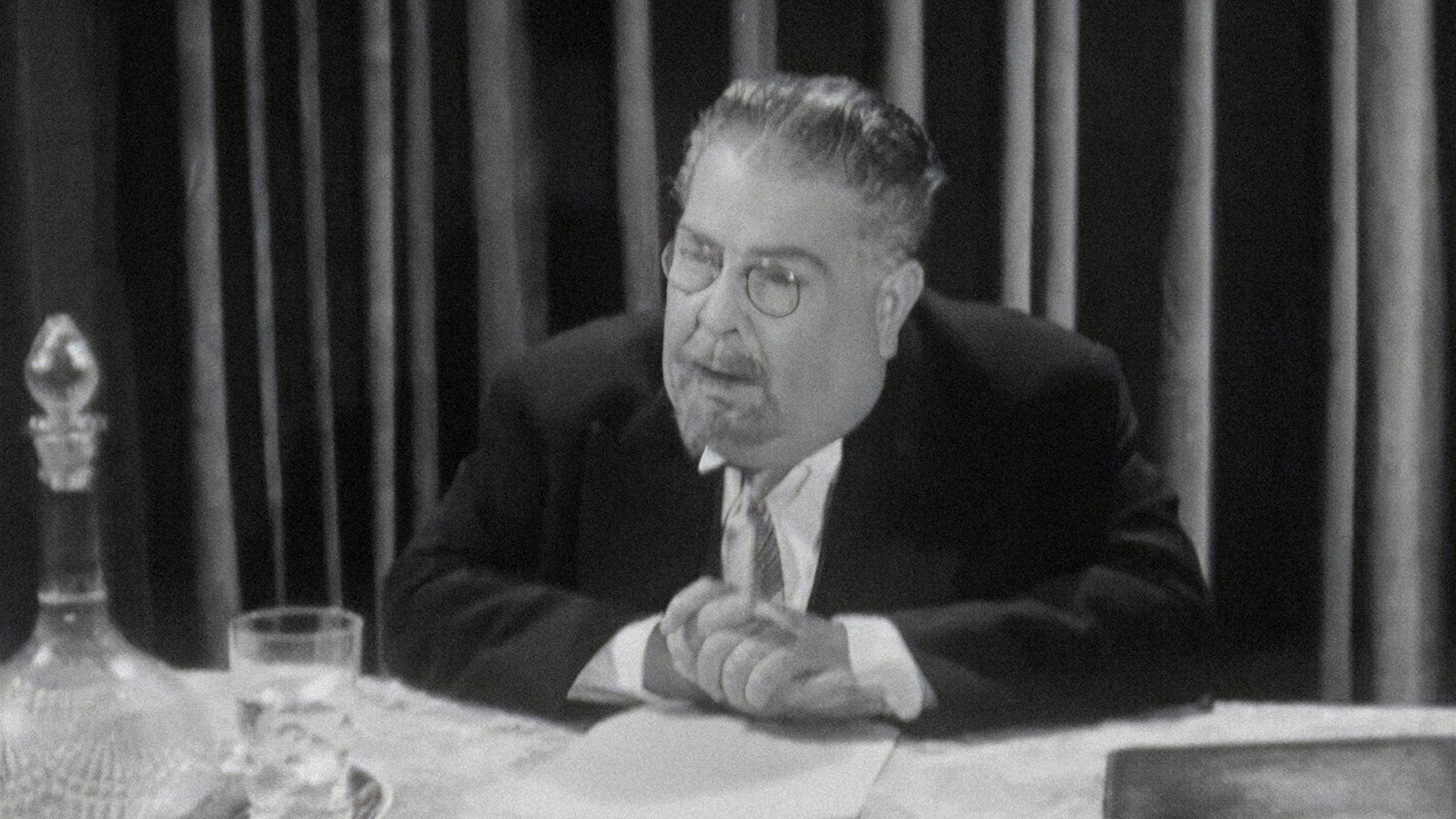 Backdrop for O Zé Analfabeto e o Trânsito