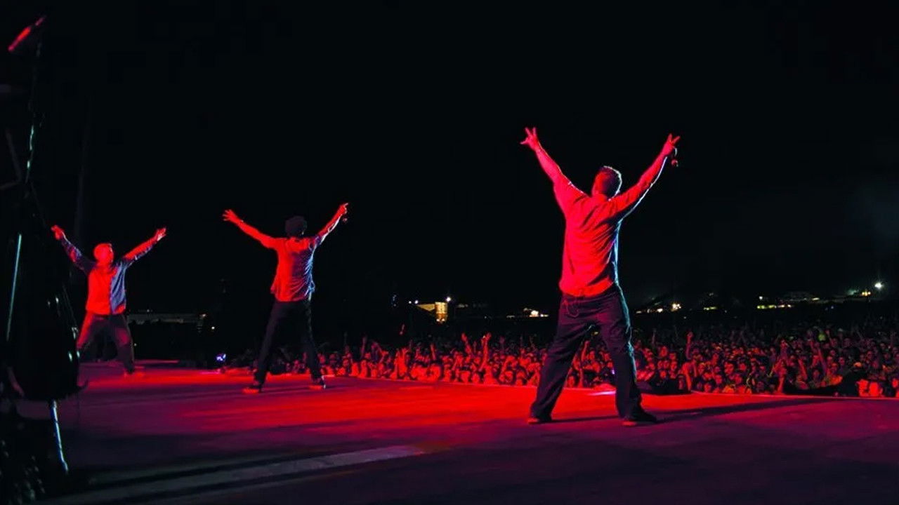 Backdrop for Beastie Boys: Live Bonnaroo Music and Arts Festival