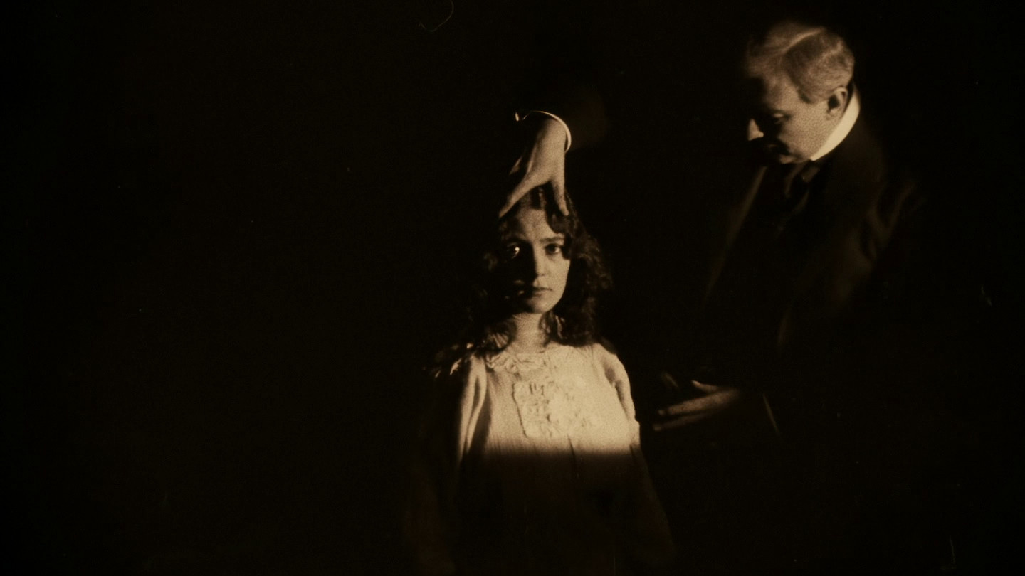 Backdrop for The Mystery of the Rocks of Kador