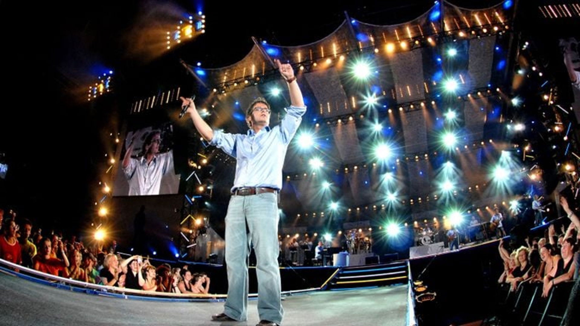 Backdrop for Guus Meeuwis - Groots Met Een Zachte G 2007