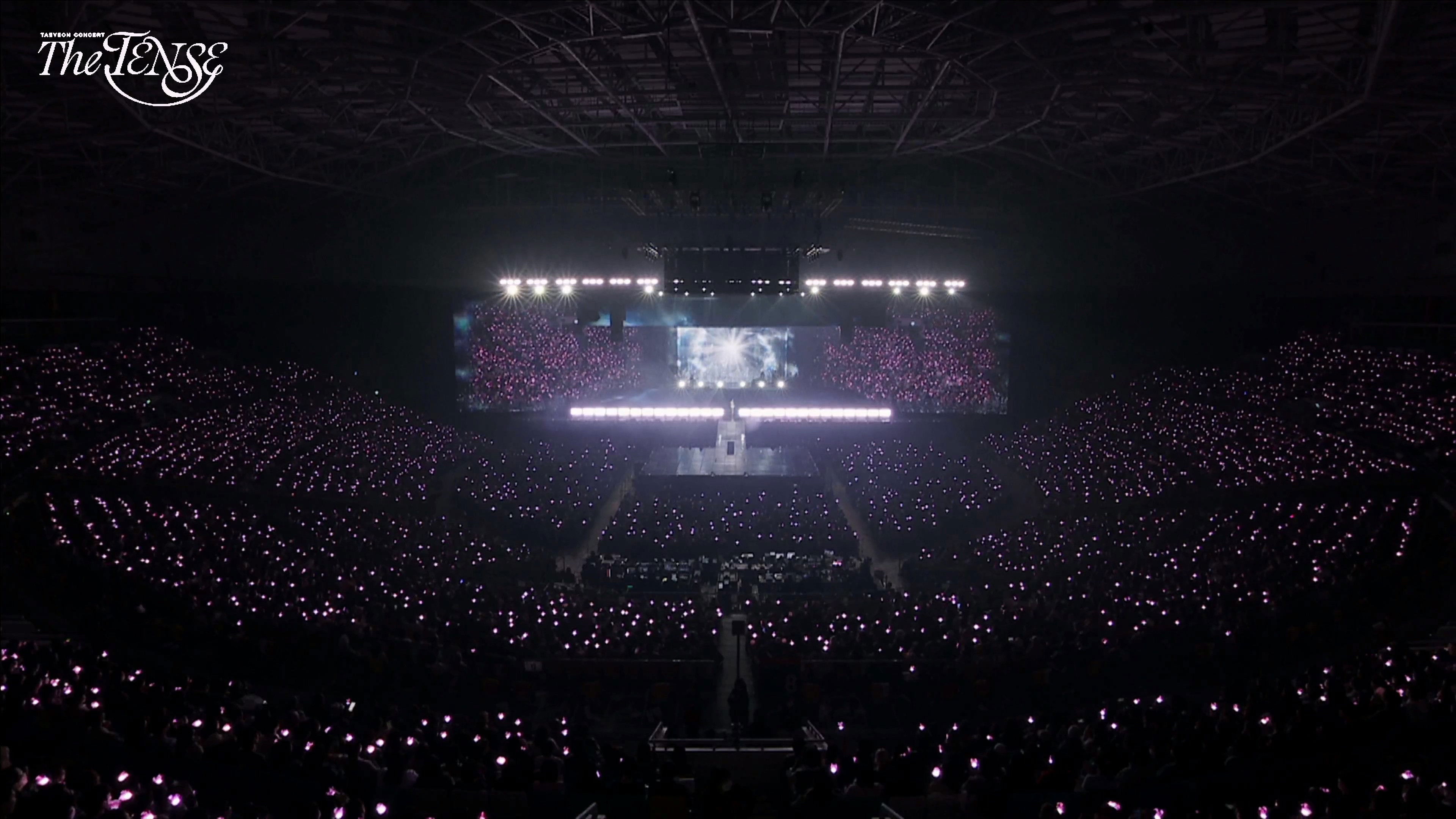 Backdrop for 태연 The TENSE