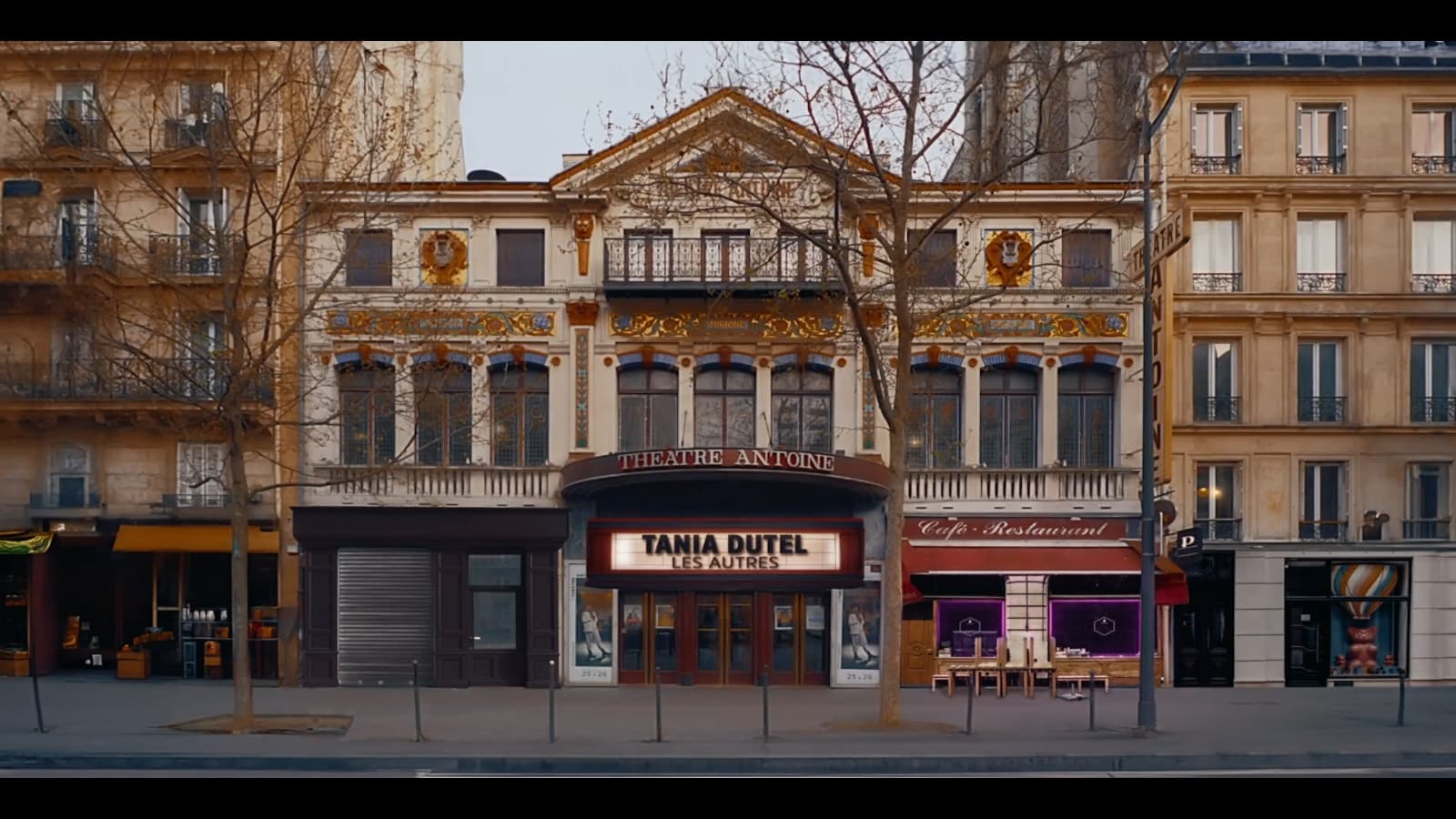 Backdrop for Tania Dutel : Les Autres