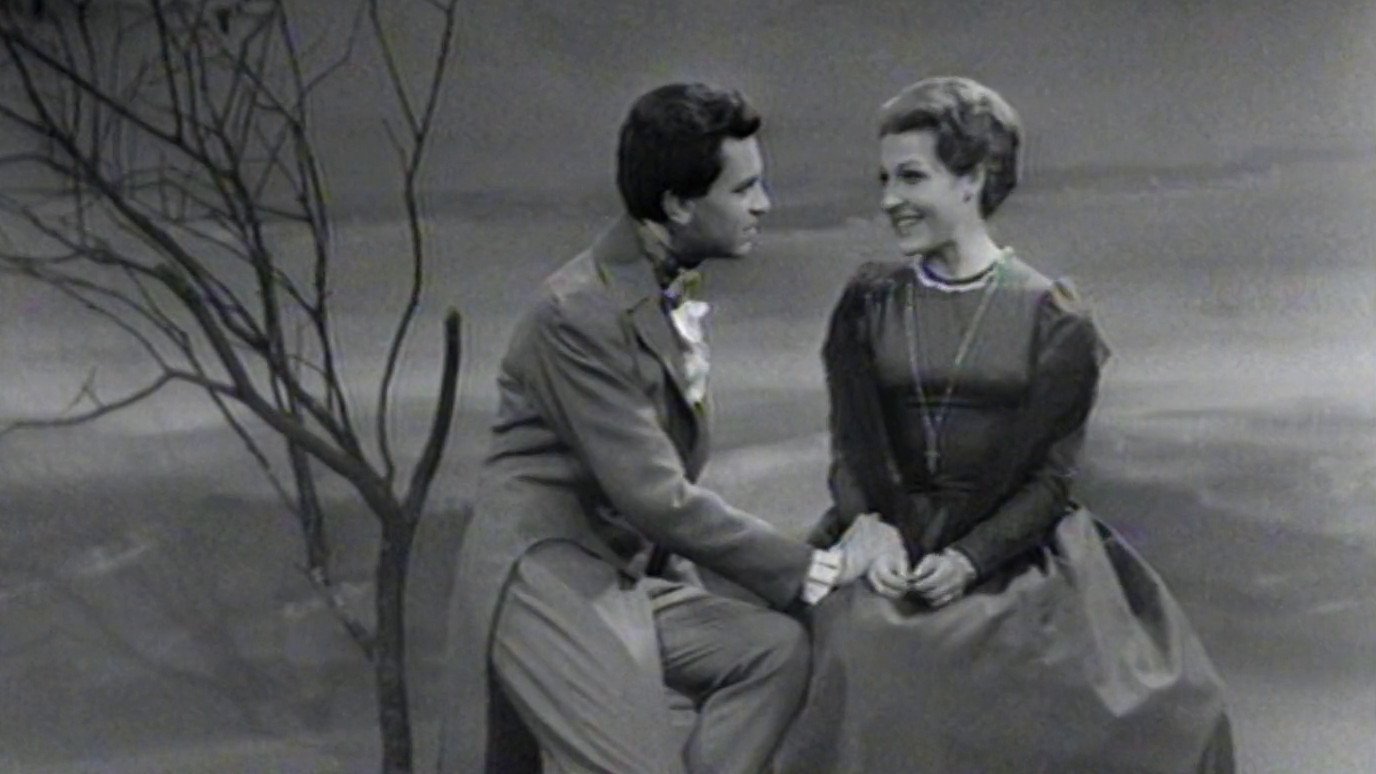 Backdrop for Lek ej med kärleken