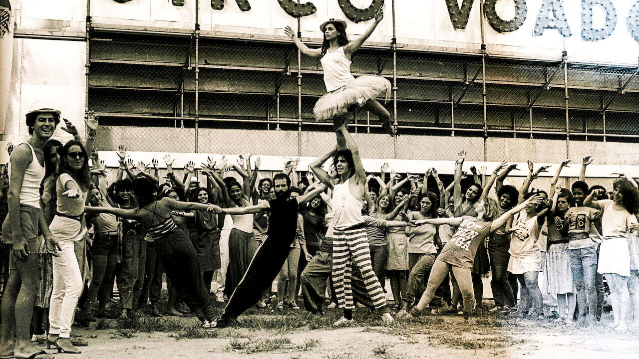 Backdrop for A Farra do Circo