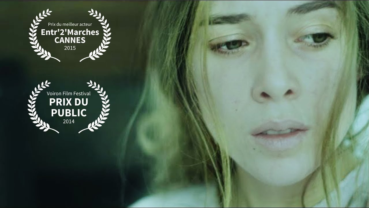 Backdrop for Regarde