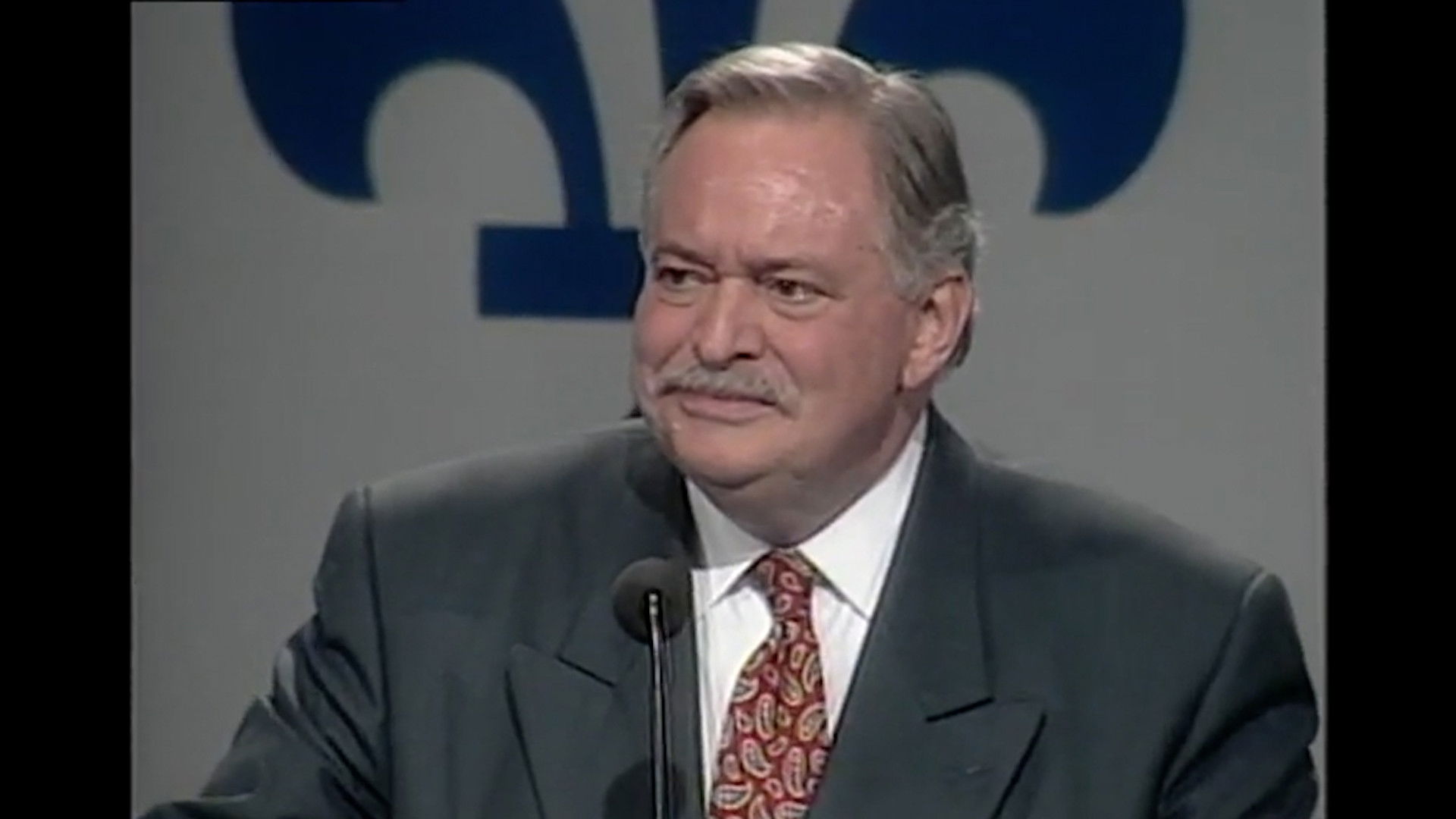 Backdrop for Jour de référendum