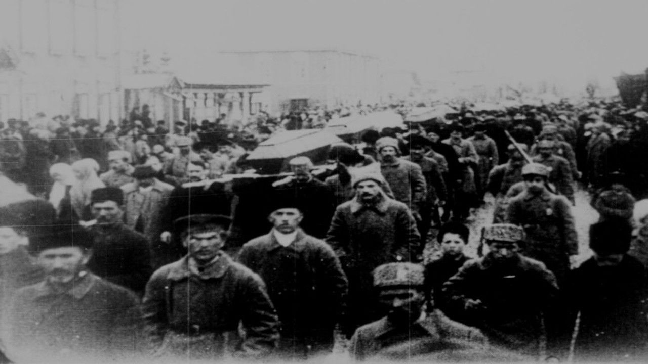 Backdrop for Kino-Pravda No. 13: Yesterday, Today, Tomorrow. A Film Poem Dedicated to the October Revolution