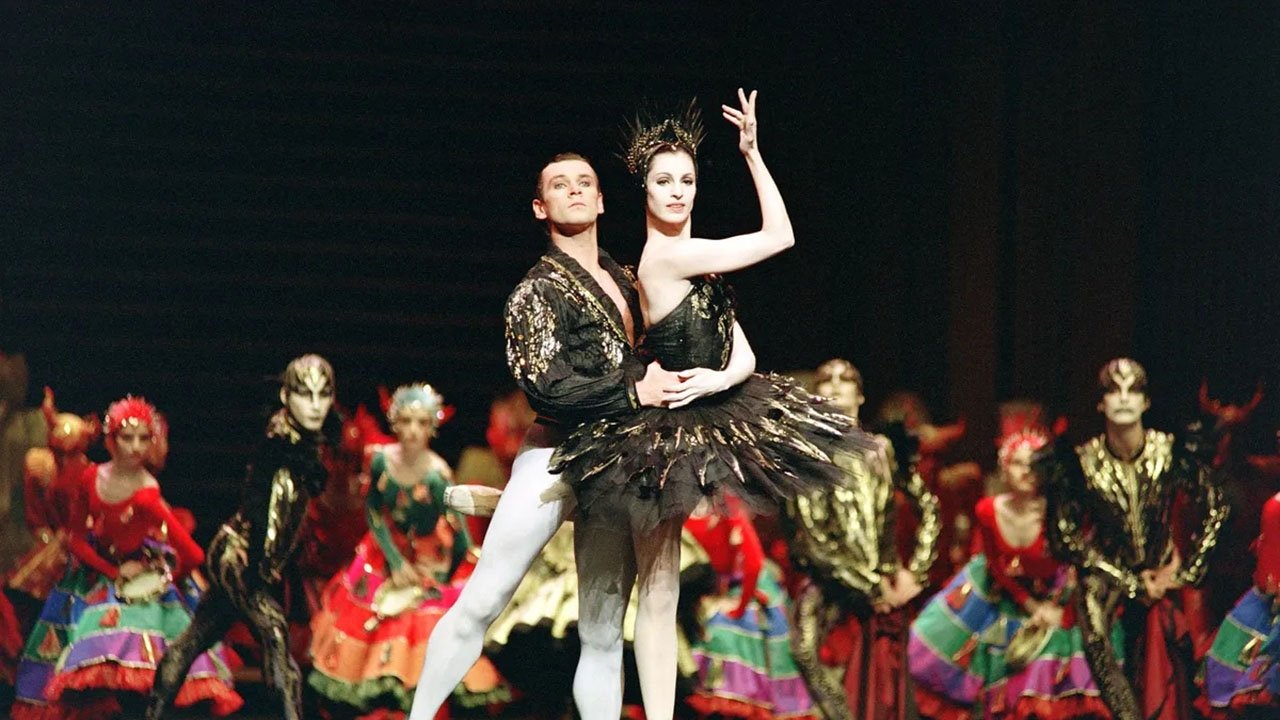 Backdrop for Le Lac des Cygnes