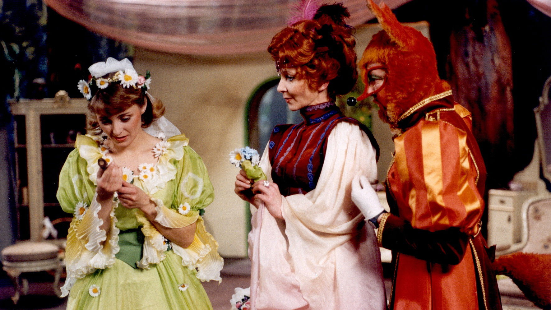 Backdrop for Paní Liška