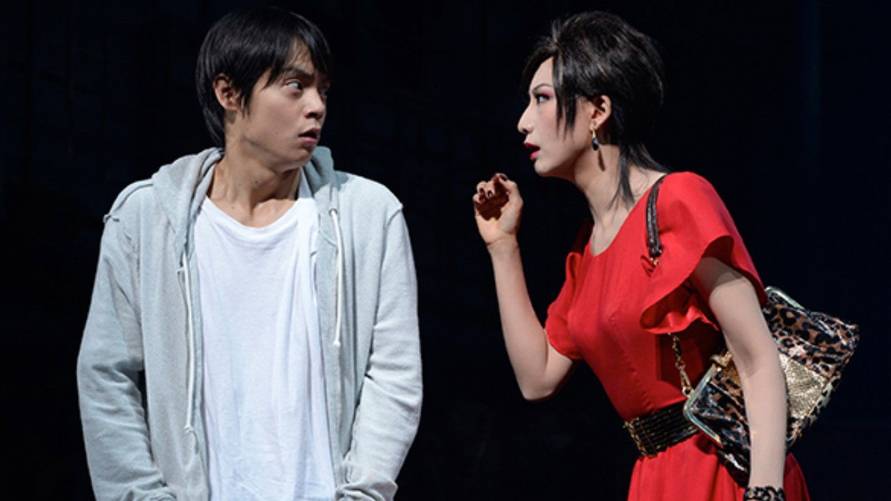 Backdrop for 唐版 滝の白糸