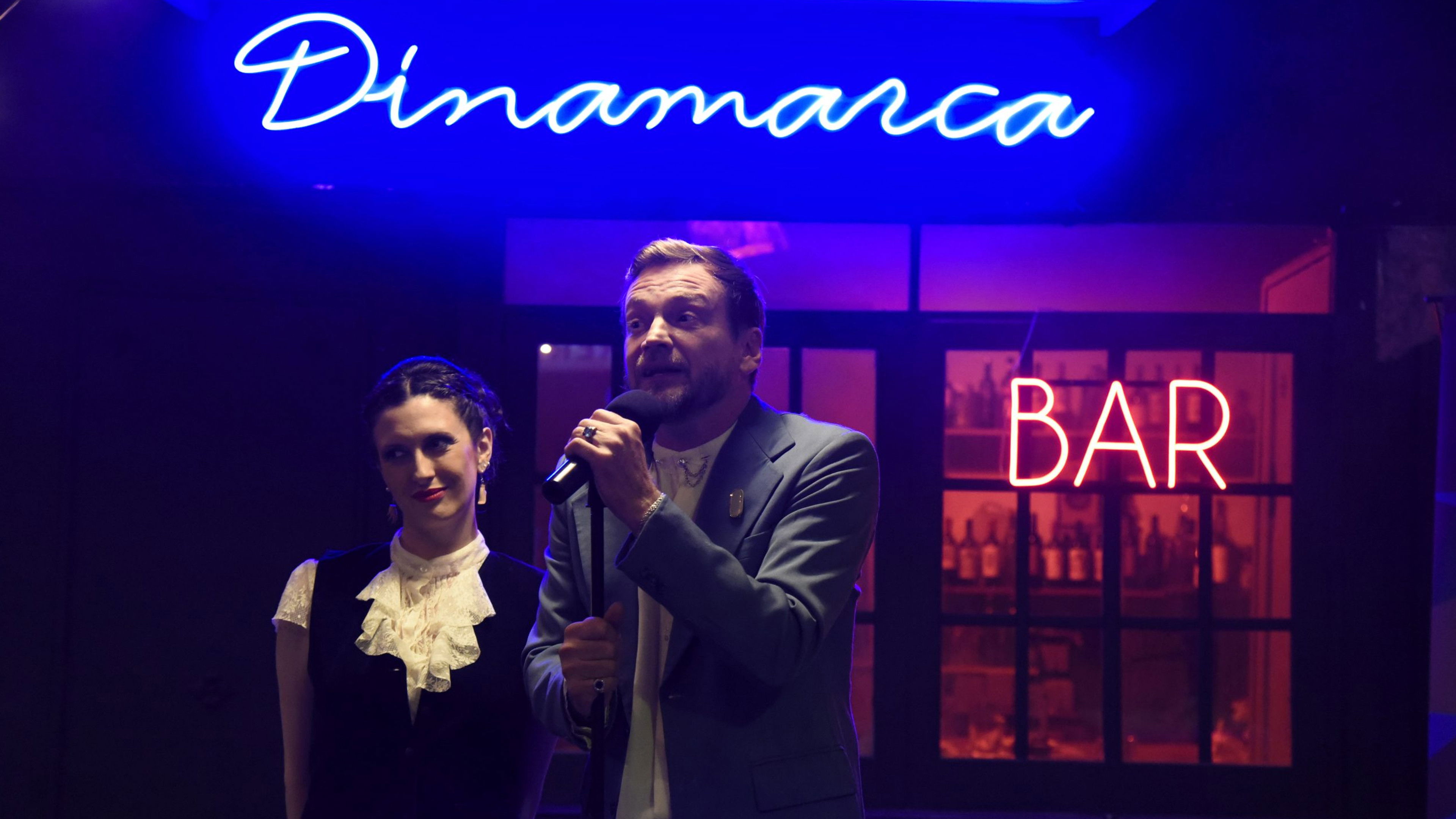 Backdrop for Romeo y Ofelia