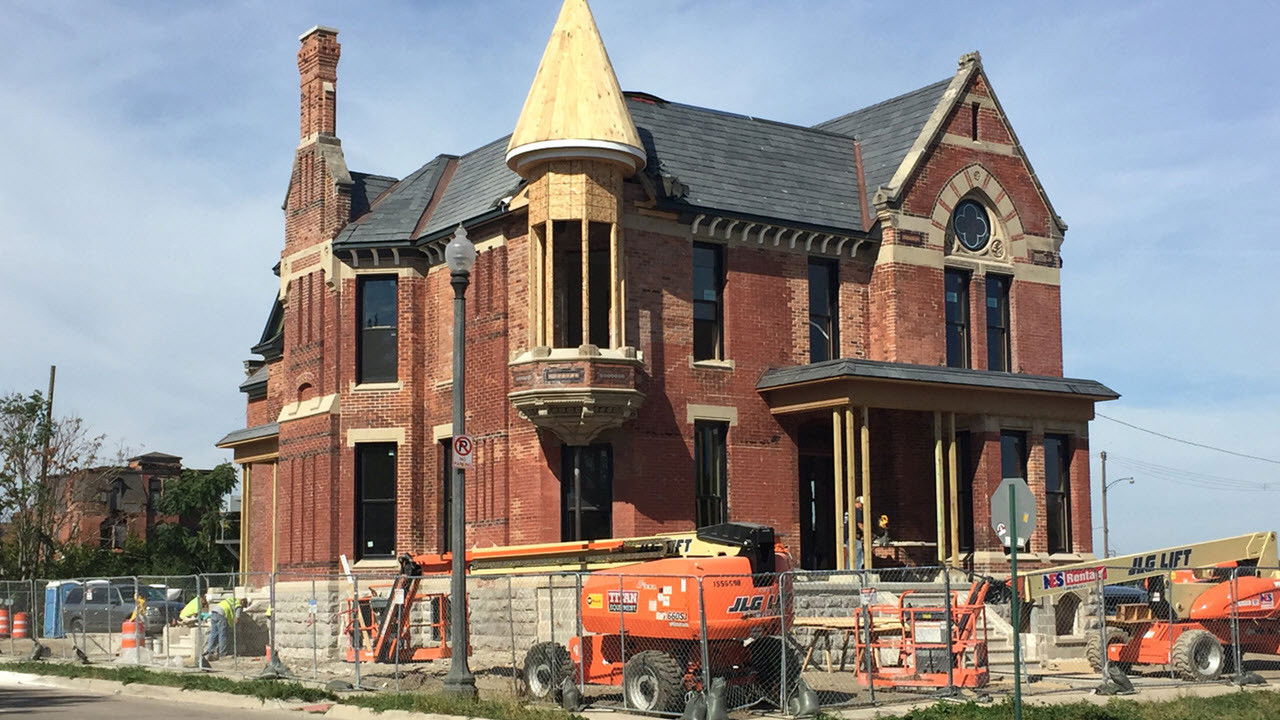 Backdrop for Rehab Addict: Detroit