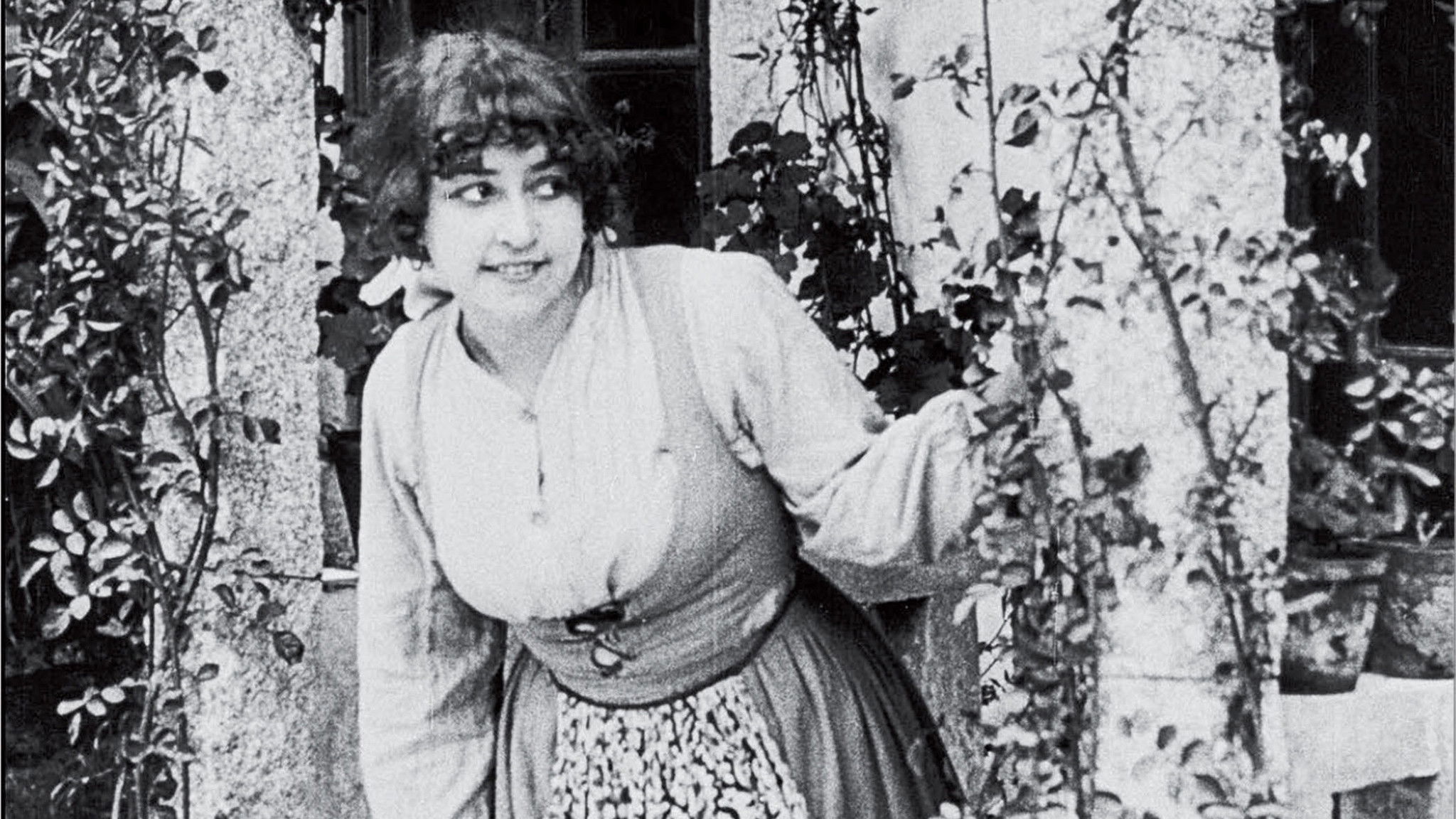 Backdrop for A Rosa do Adro