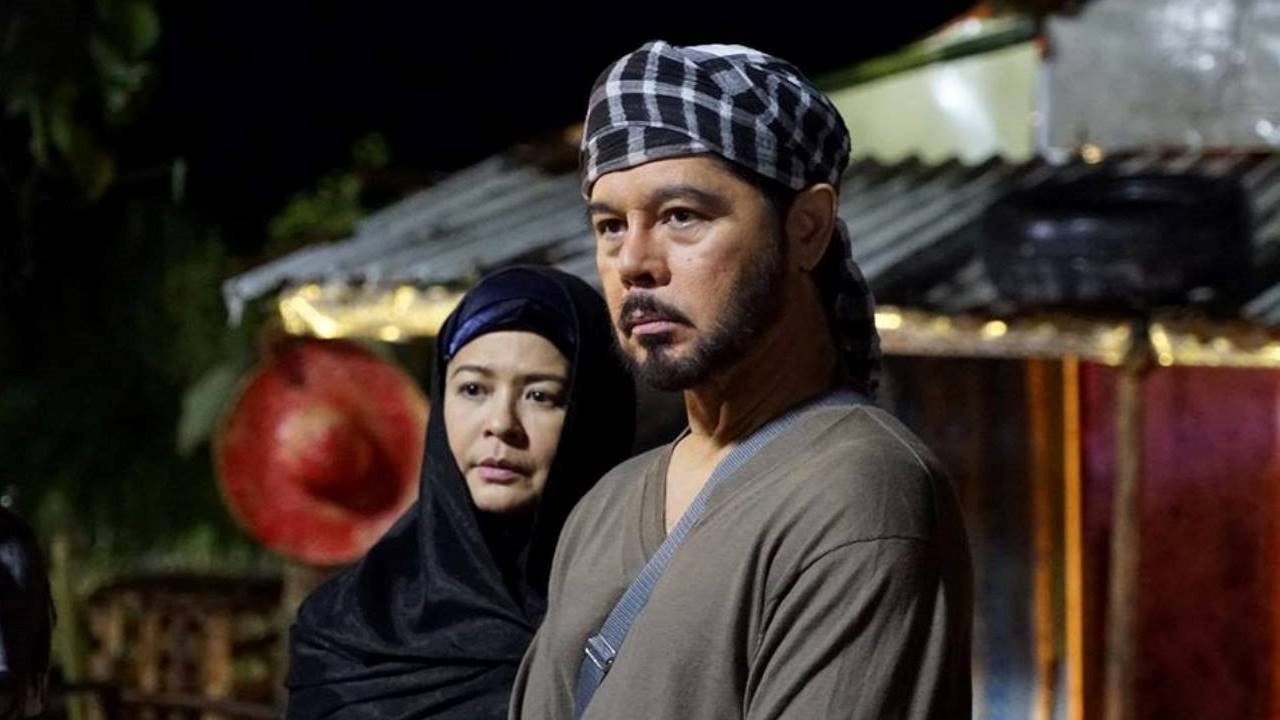 Backdrop for Across The Crescent Moon