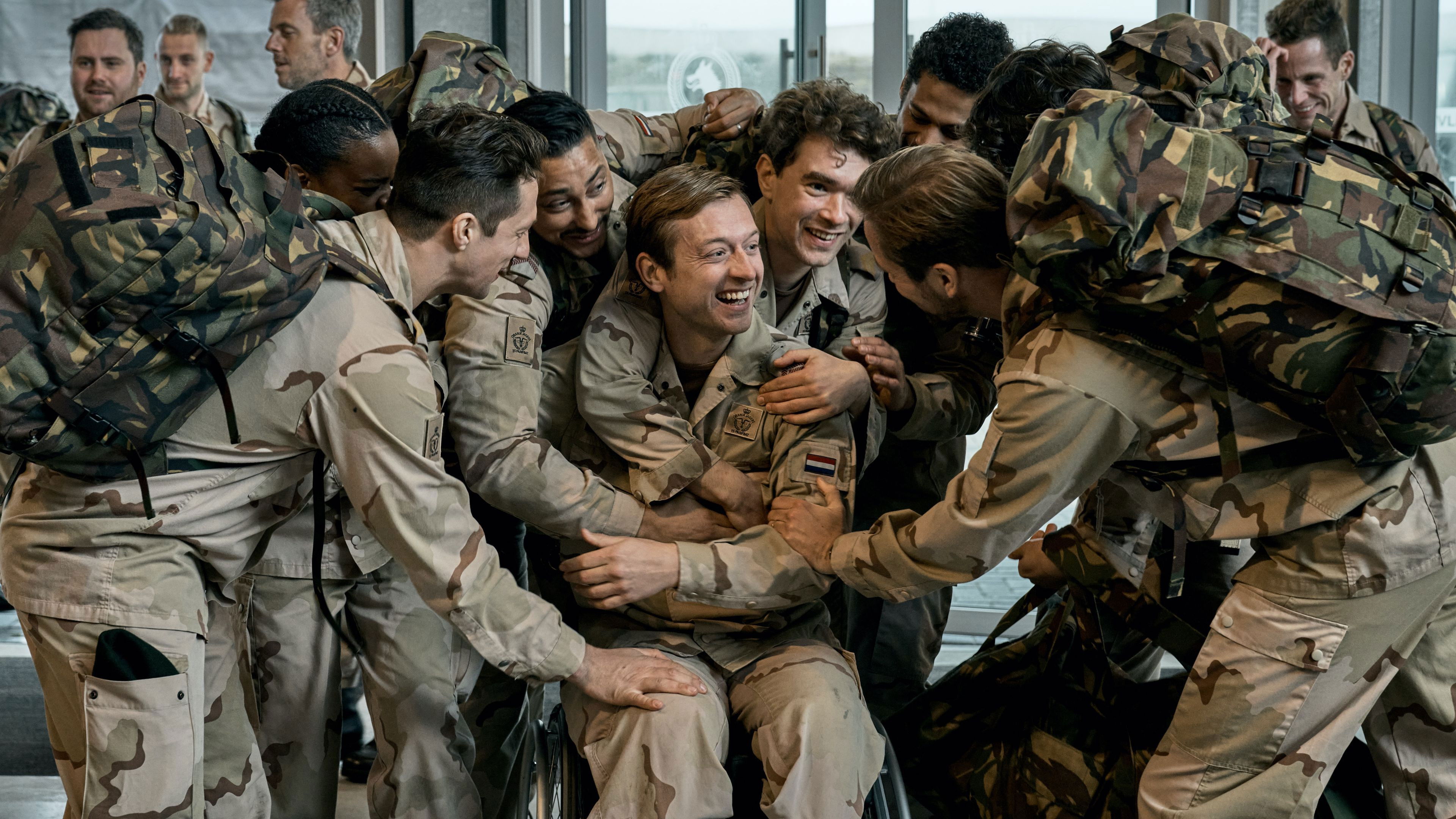 Backdrop for Thuisfront