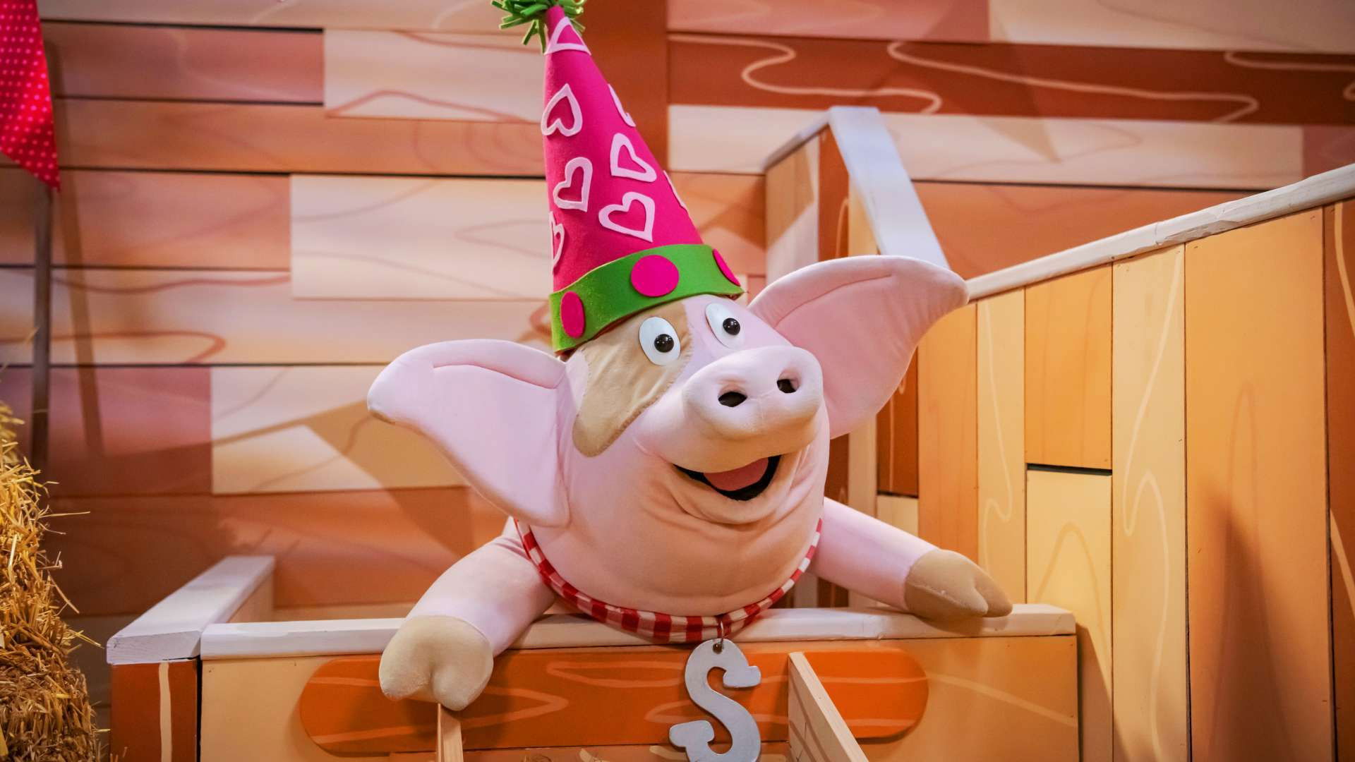 Backdrop for Fay & Tom