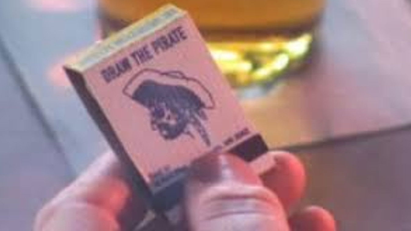 Backdrop for Draw The Pirate