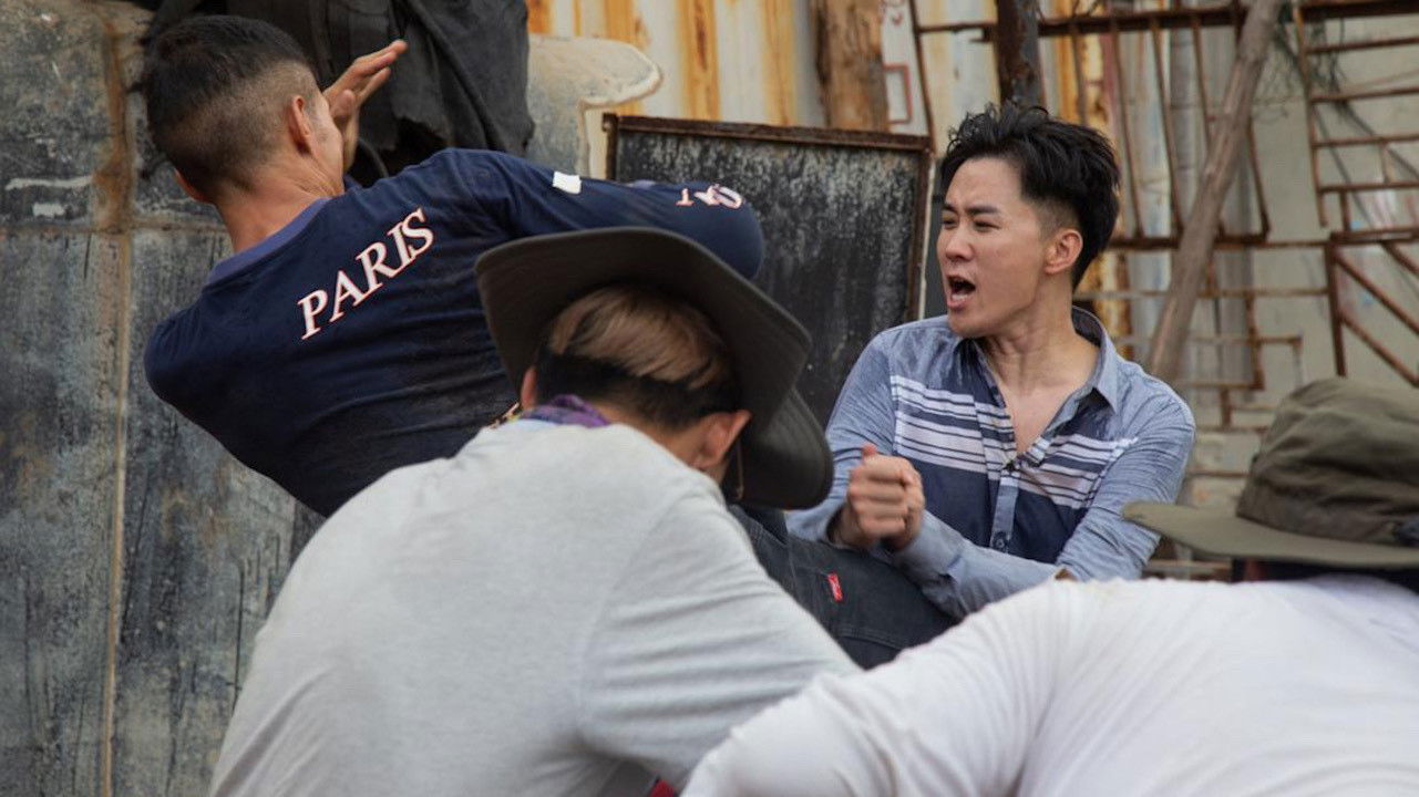 Backdrop for Sharp Knife