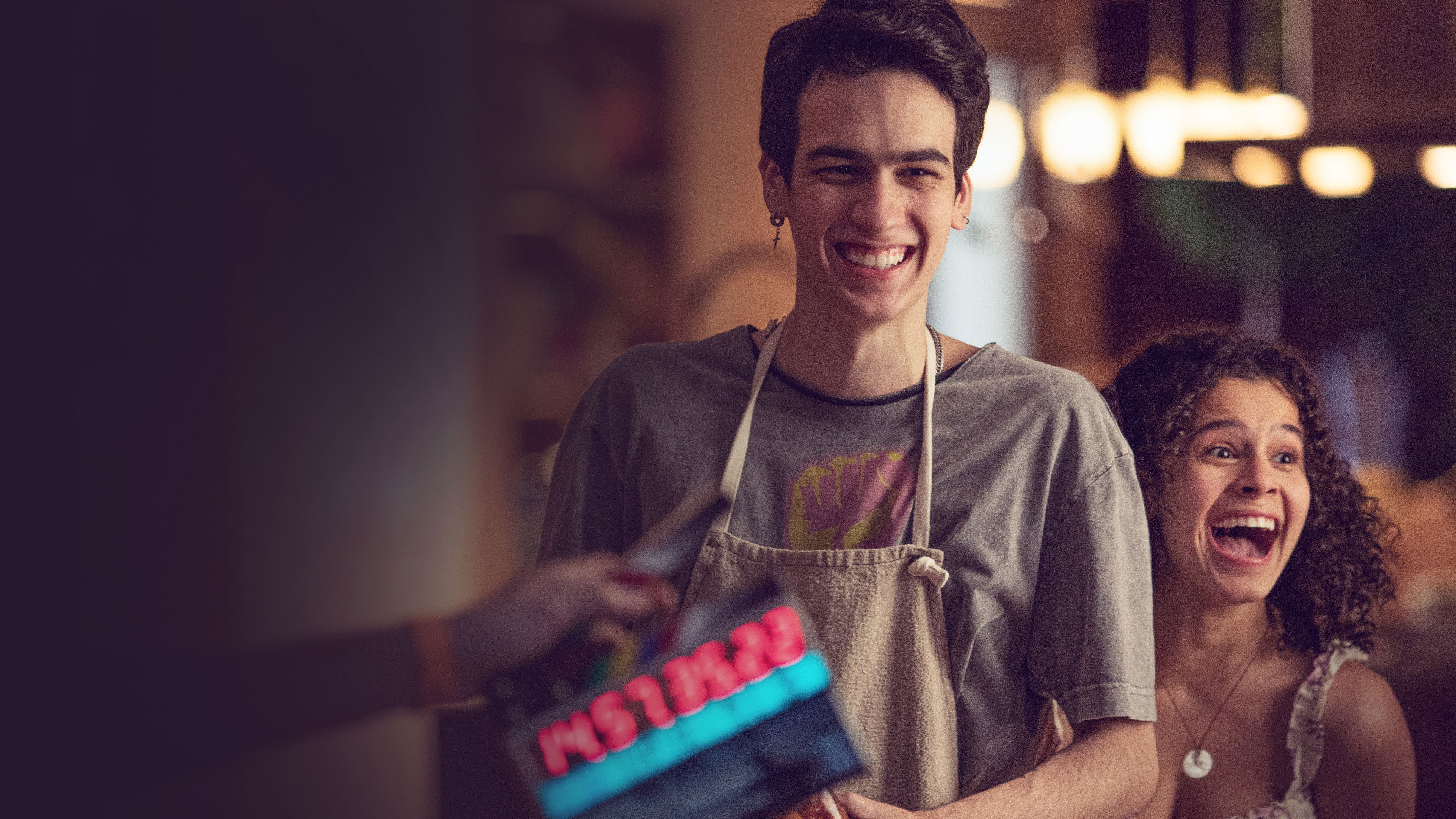 Backdrop for Extra Episode, or Not: Behind the Scenes of All the Same