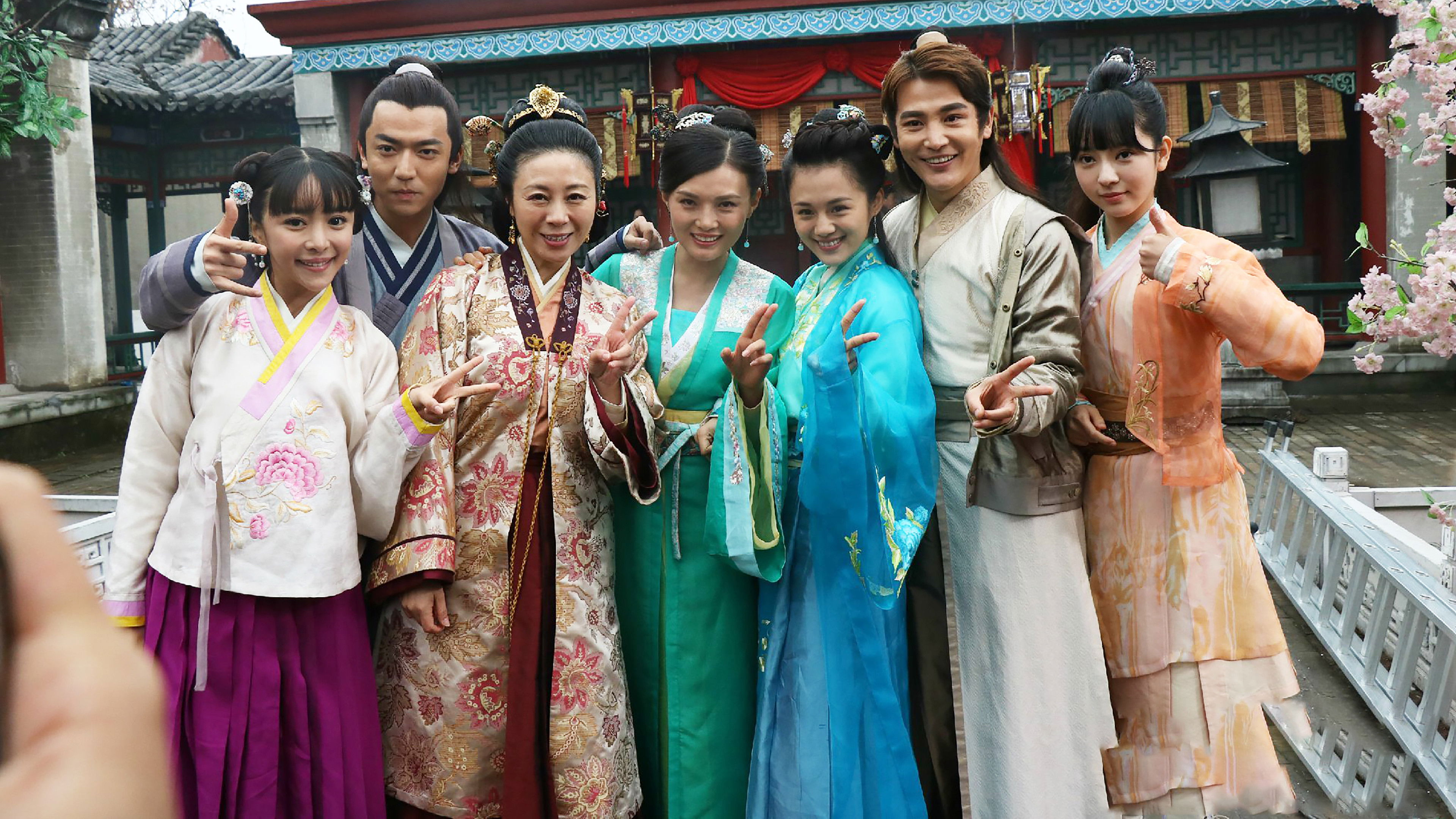 Backdrop for 纳妾记 3