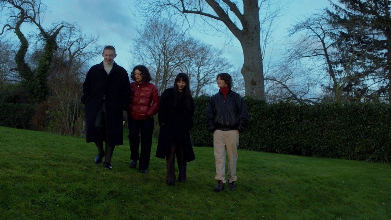 Backdrop for Nos Cabanes