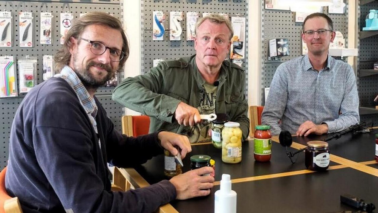 Backdrop for Gintberg, Eskelund og den dybe tallerken