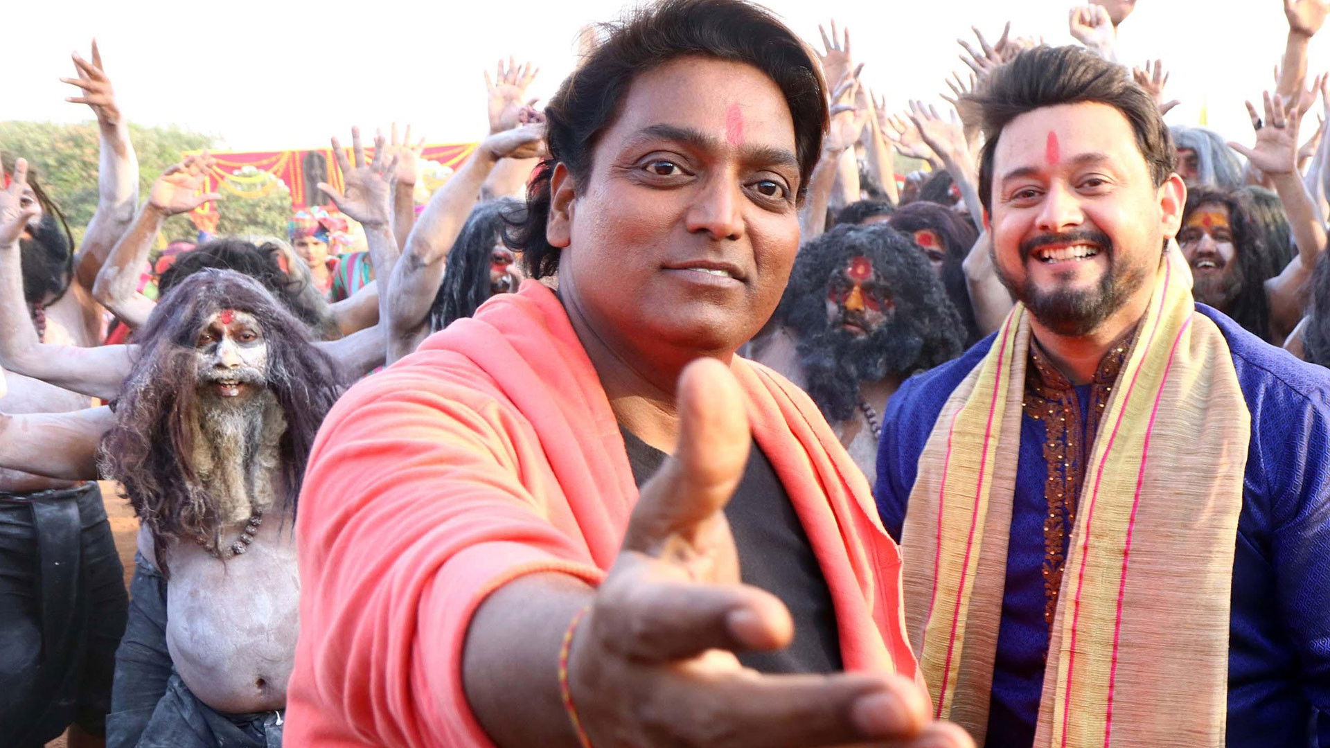 Backdrop for Bhikari