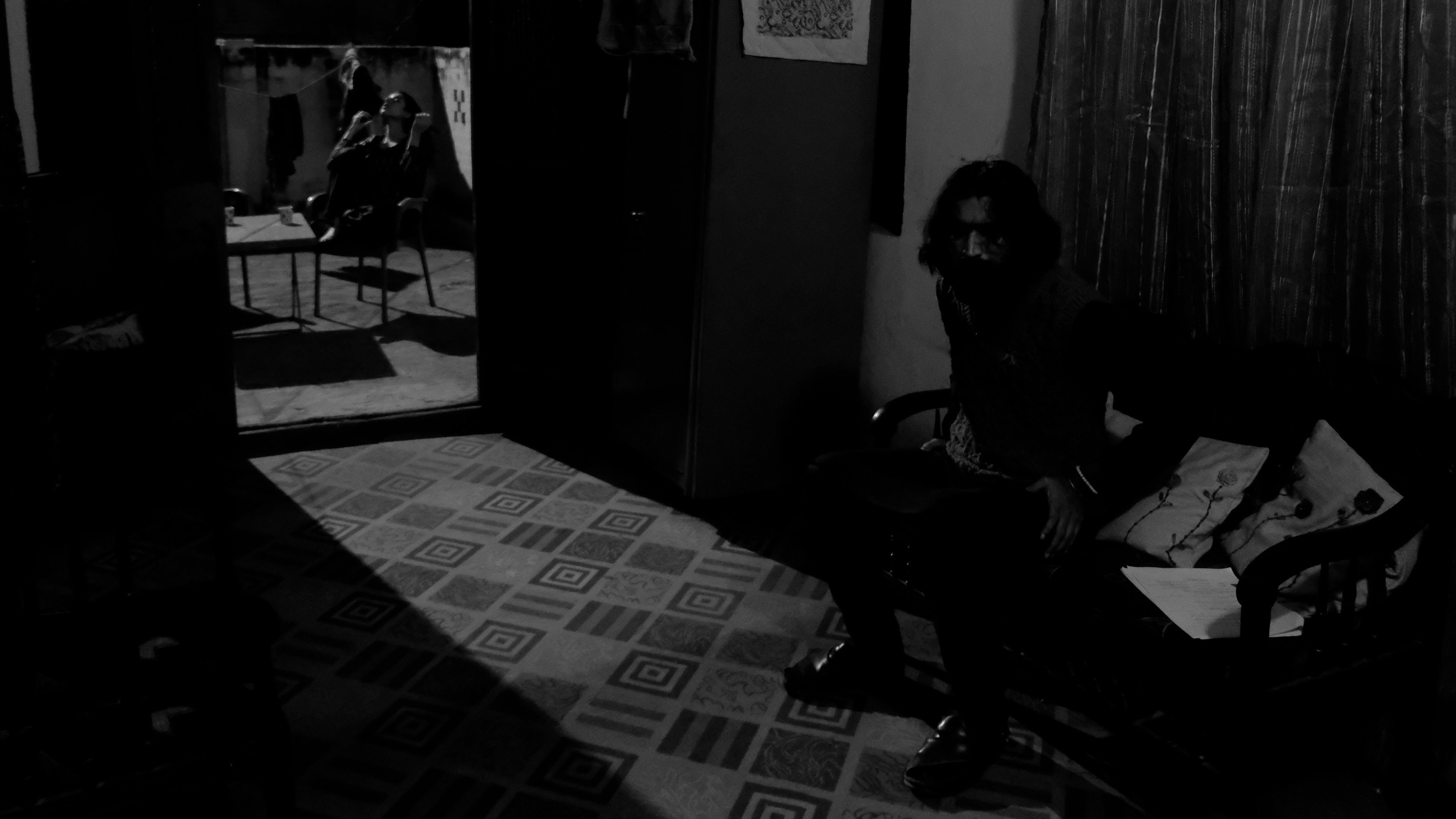 Backdrop for Gair Qanooni Kashmakash